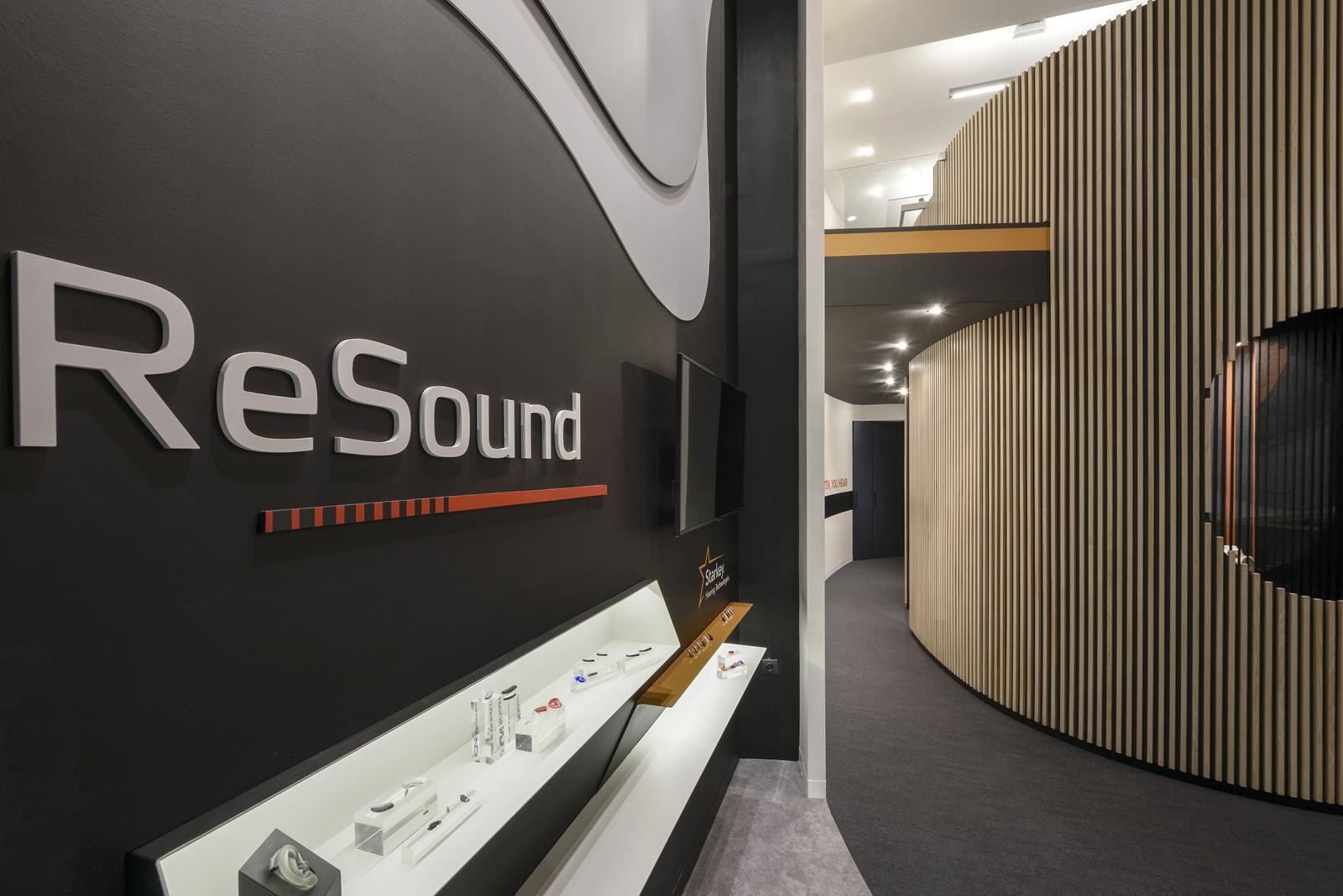 HEARING CENTER Hearing Aid Store by T&T ARCHITECTS Architizer