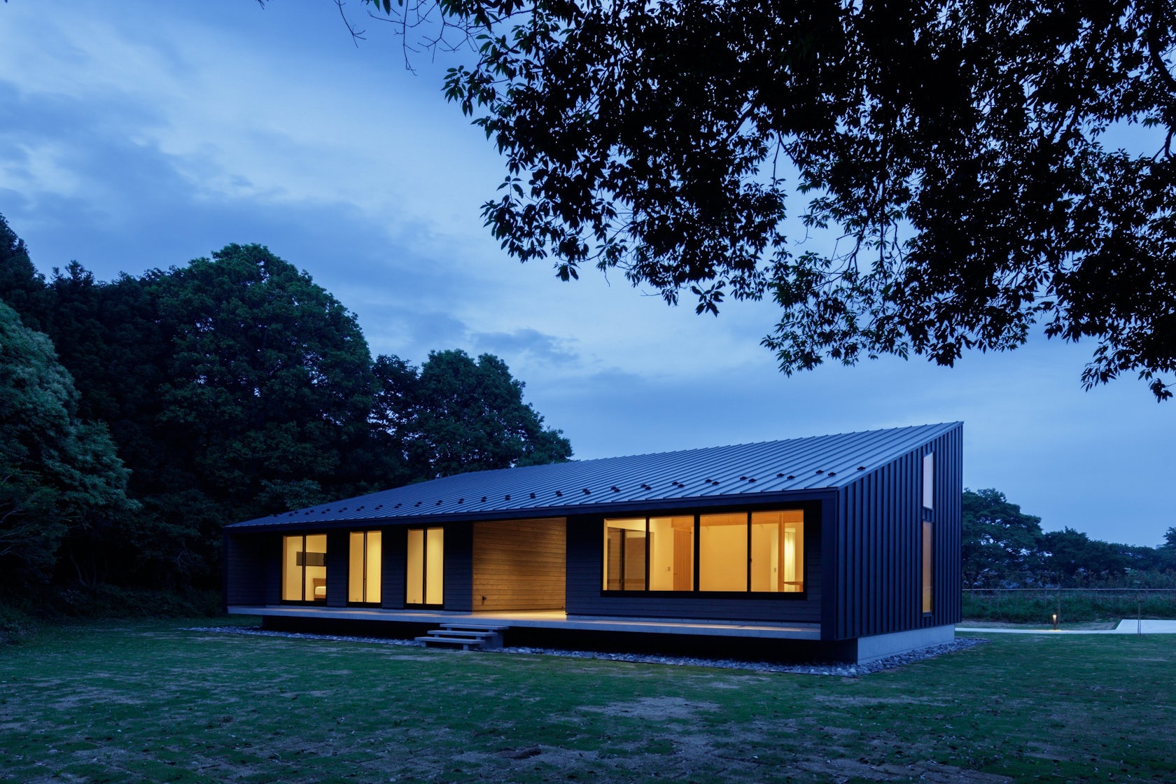 © TAPO Tomioka Architectural Planning Office