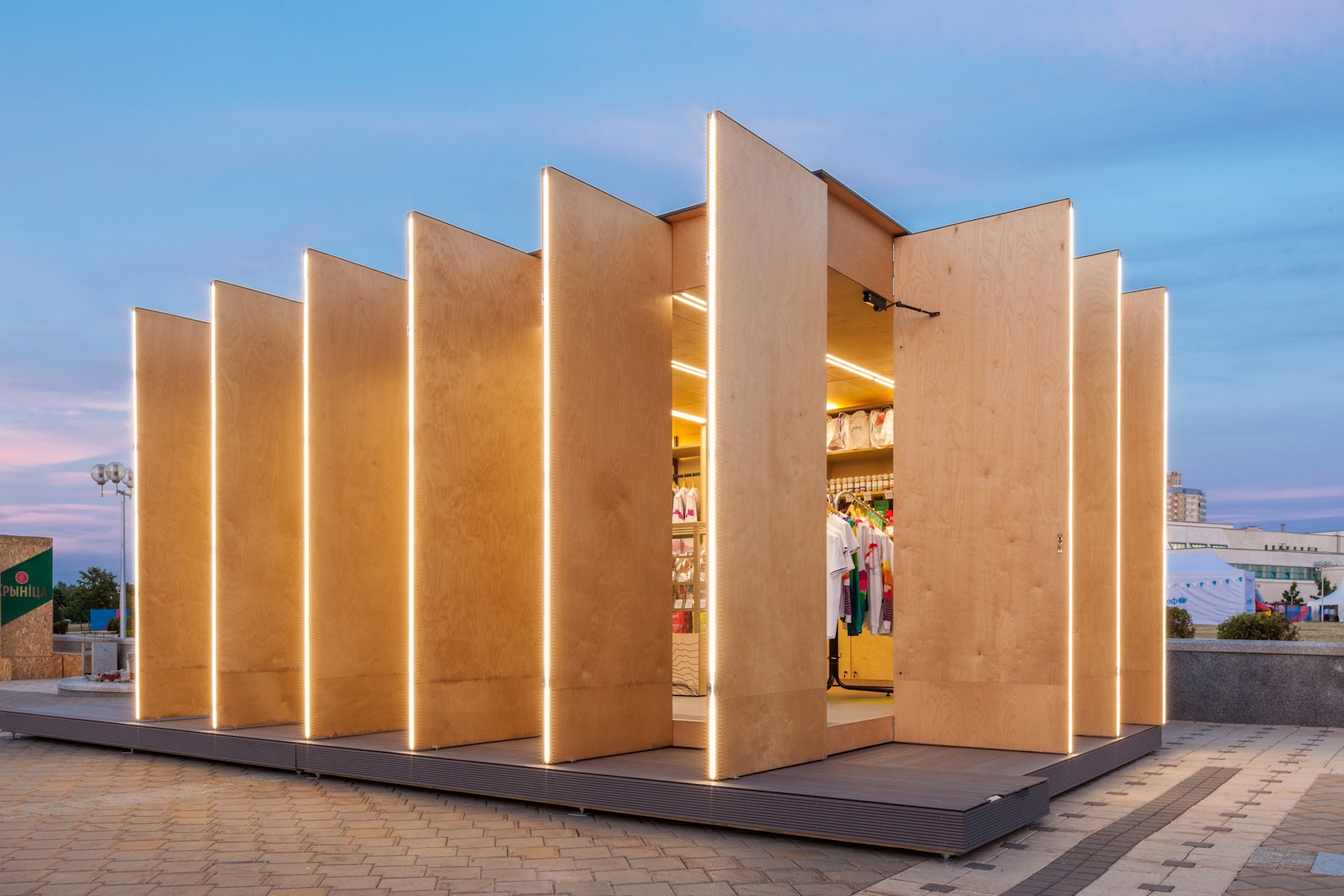 © ZROBIM architects