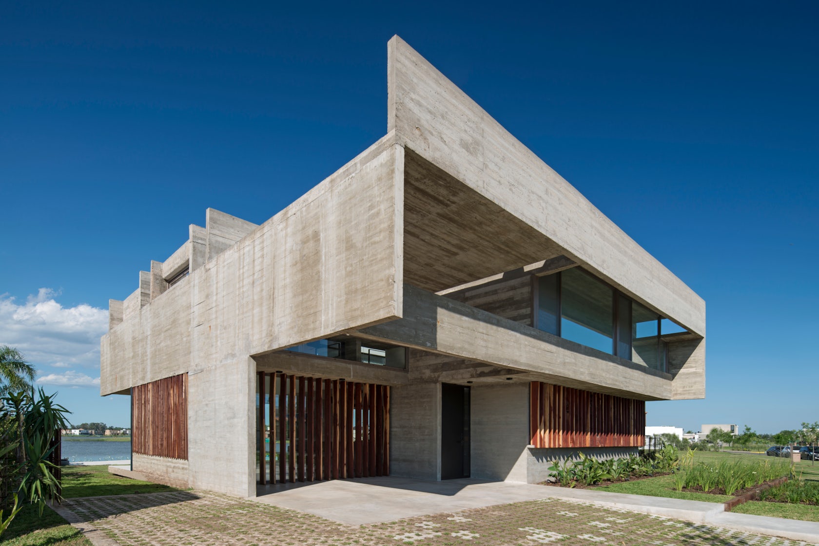 © Luciano Kruk Arquitectos