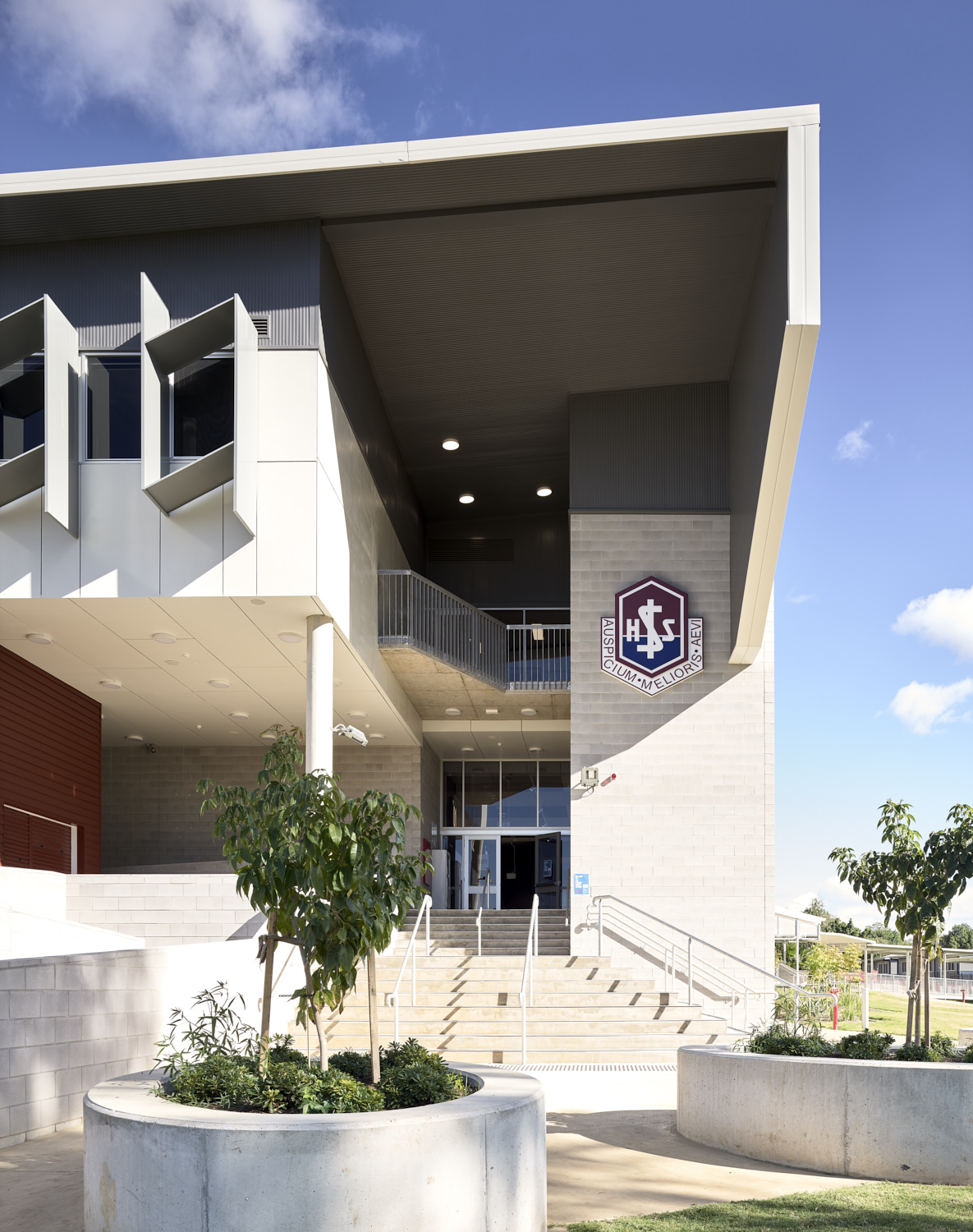 Ipswich State High School Performing Arts Centre by DM2 Architecture