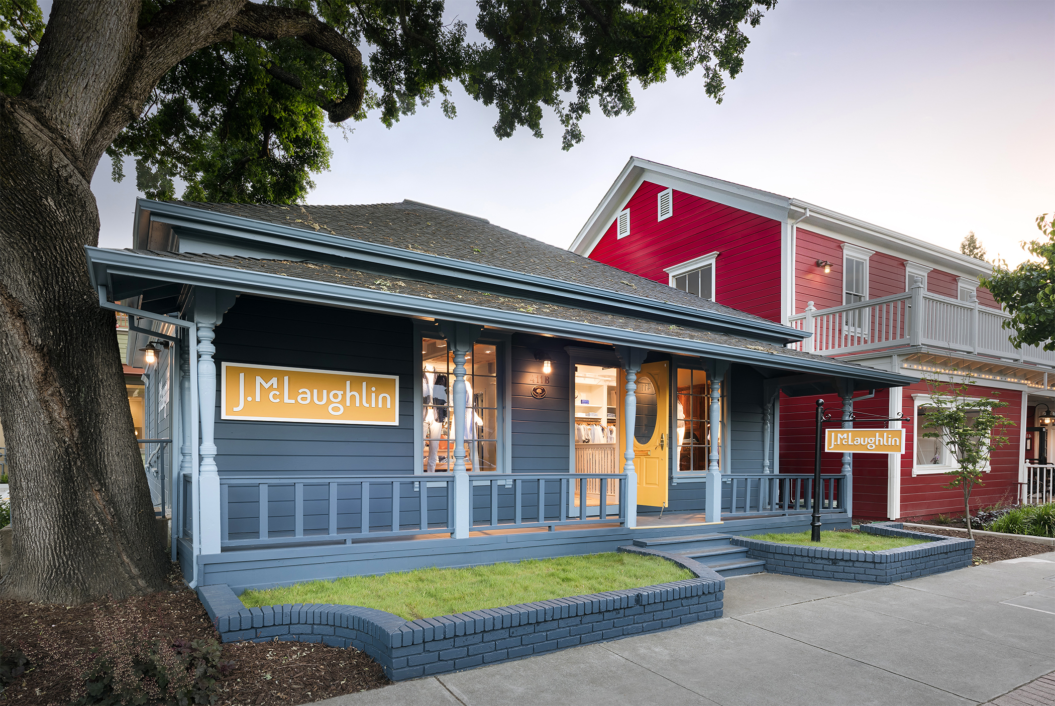 J.McLaughlin Stores National by Larson Architecture Works pllc