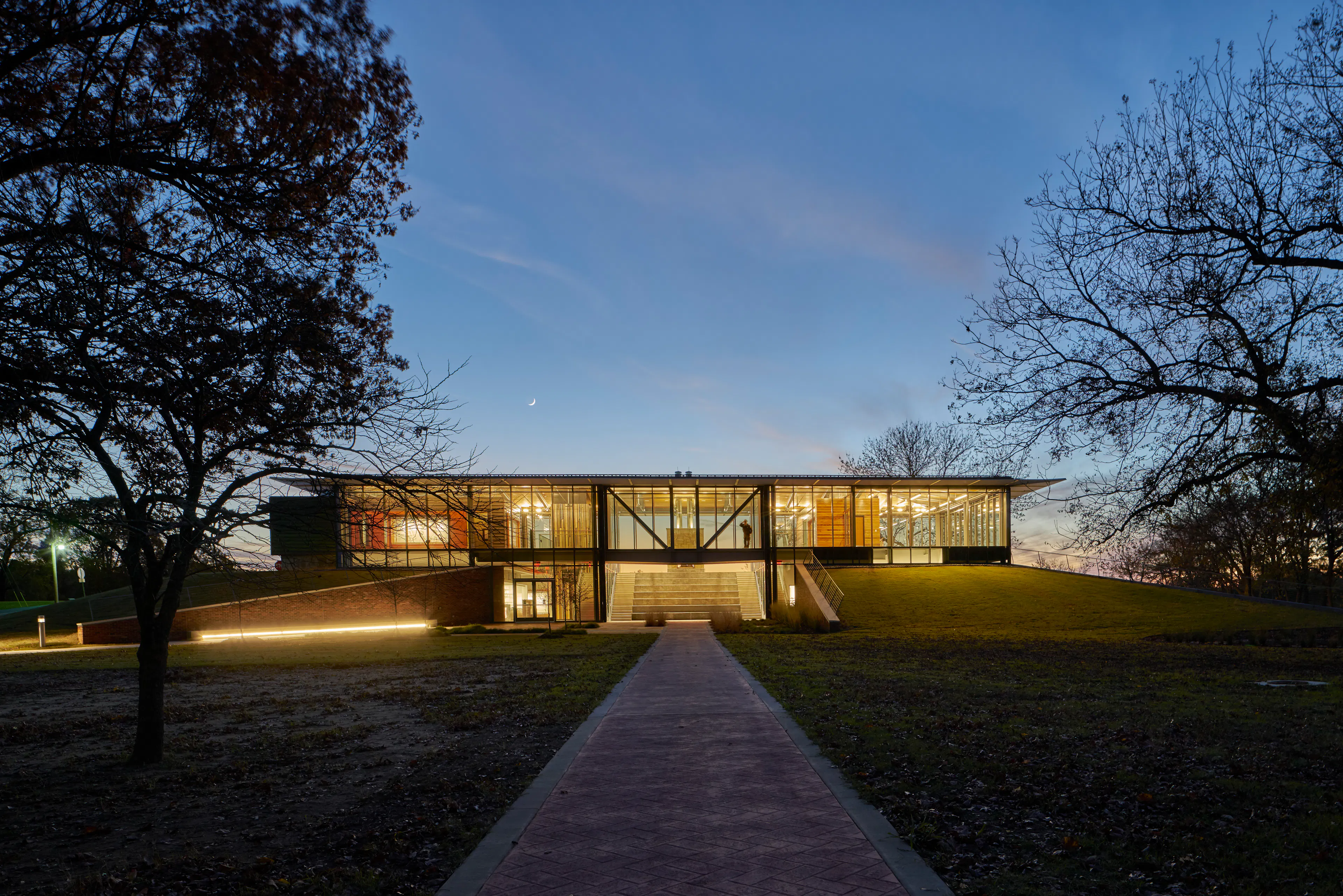 Pinnacle Mountain State Park Visitor Center — 32