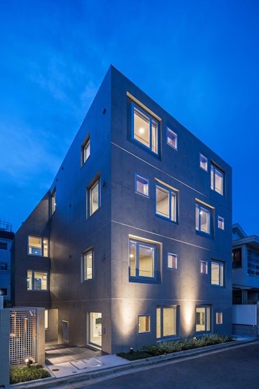 © RYUICHI SASAKI ARCHITECTURE, YTRO DESIGN INSTITUTE