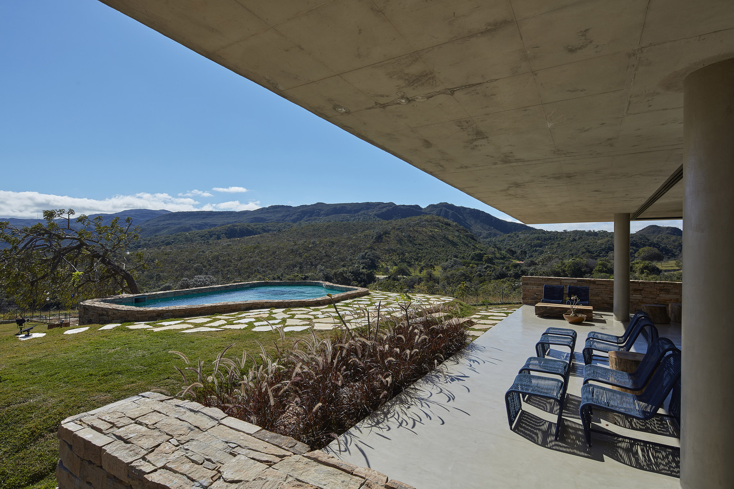 Serra do Cipó House by TETRO ARQUITETURA Architizer