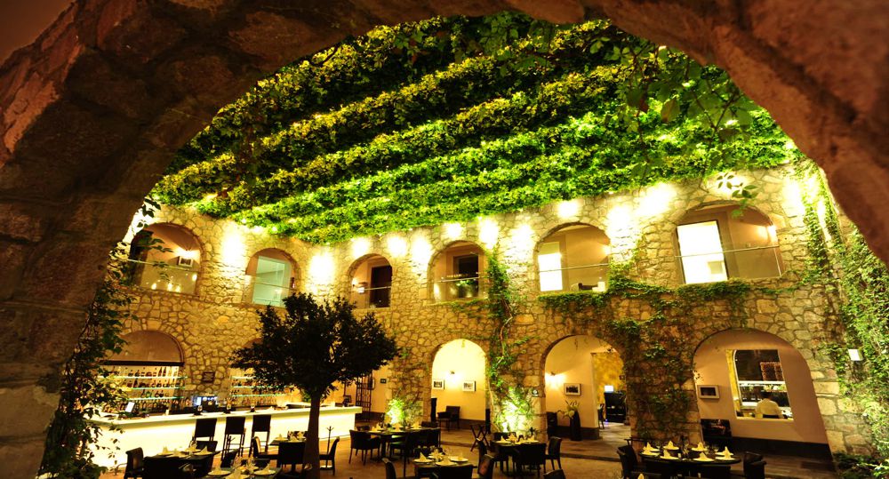 Restaurante Patio Andaluz. by Flores Rojas Arquitectura Architizer