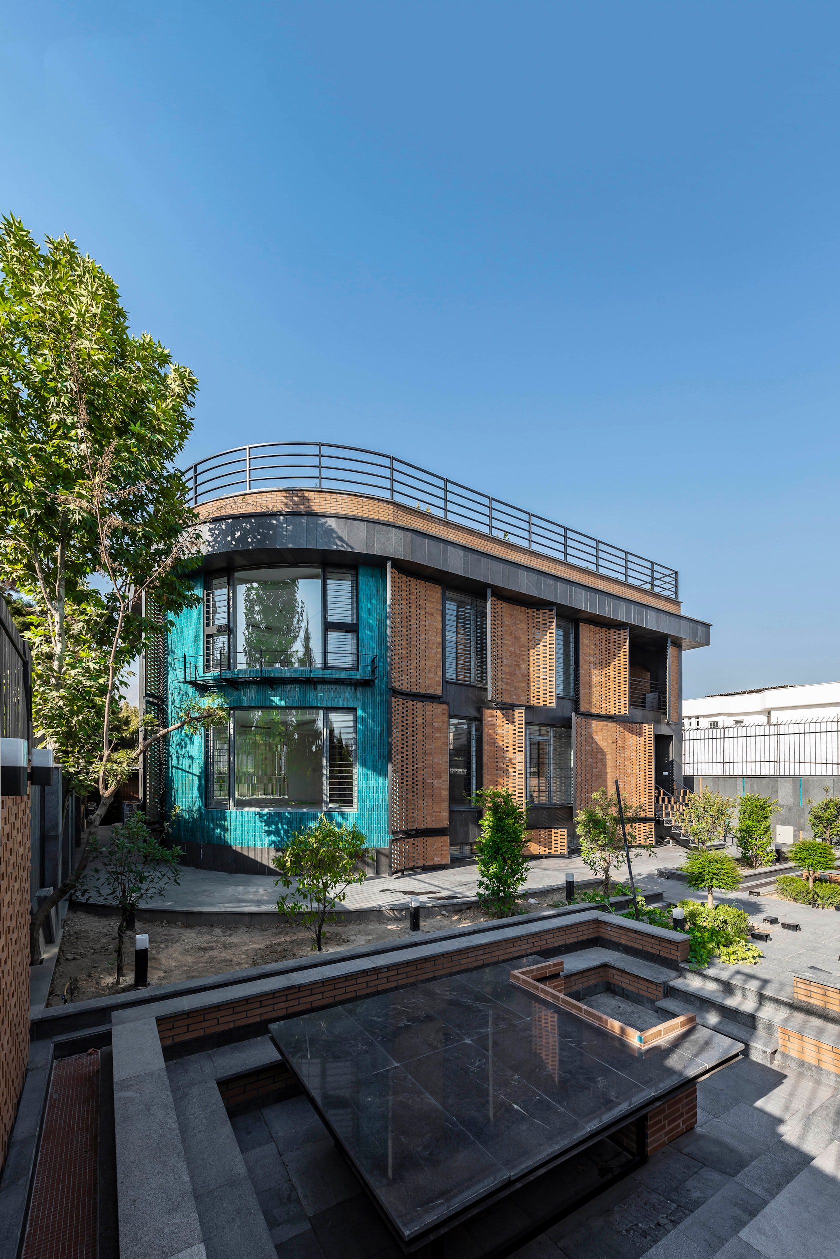 © Image Architects