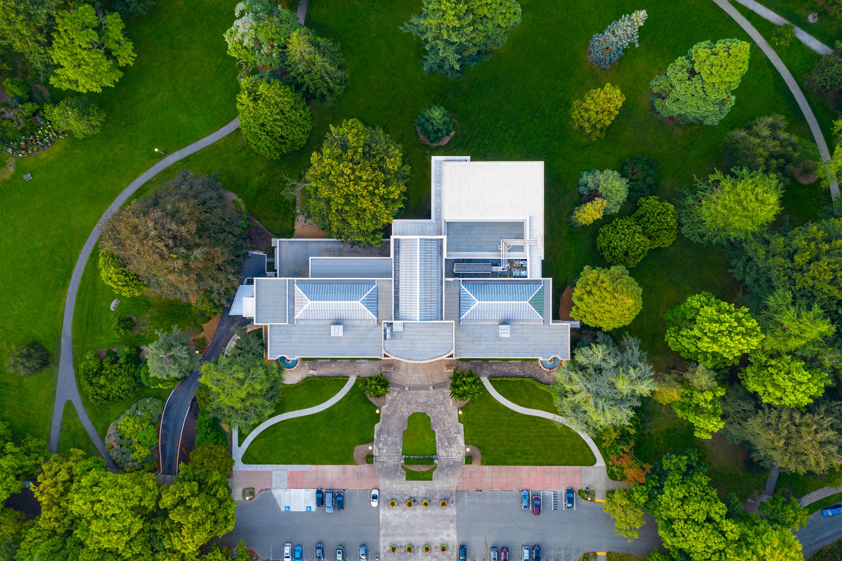 © LMN Architects