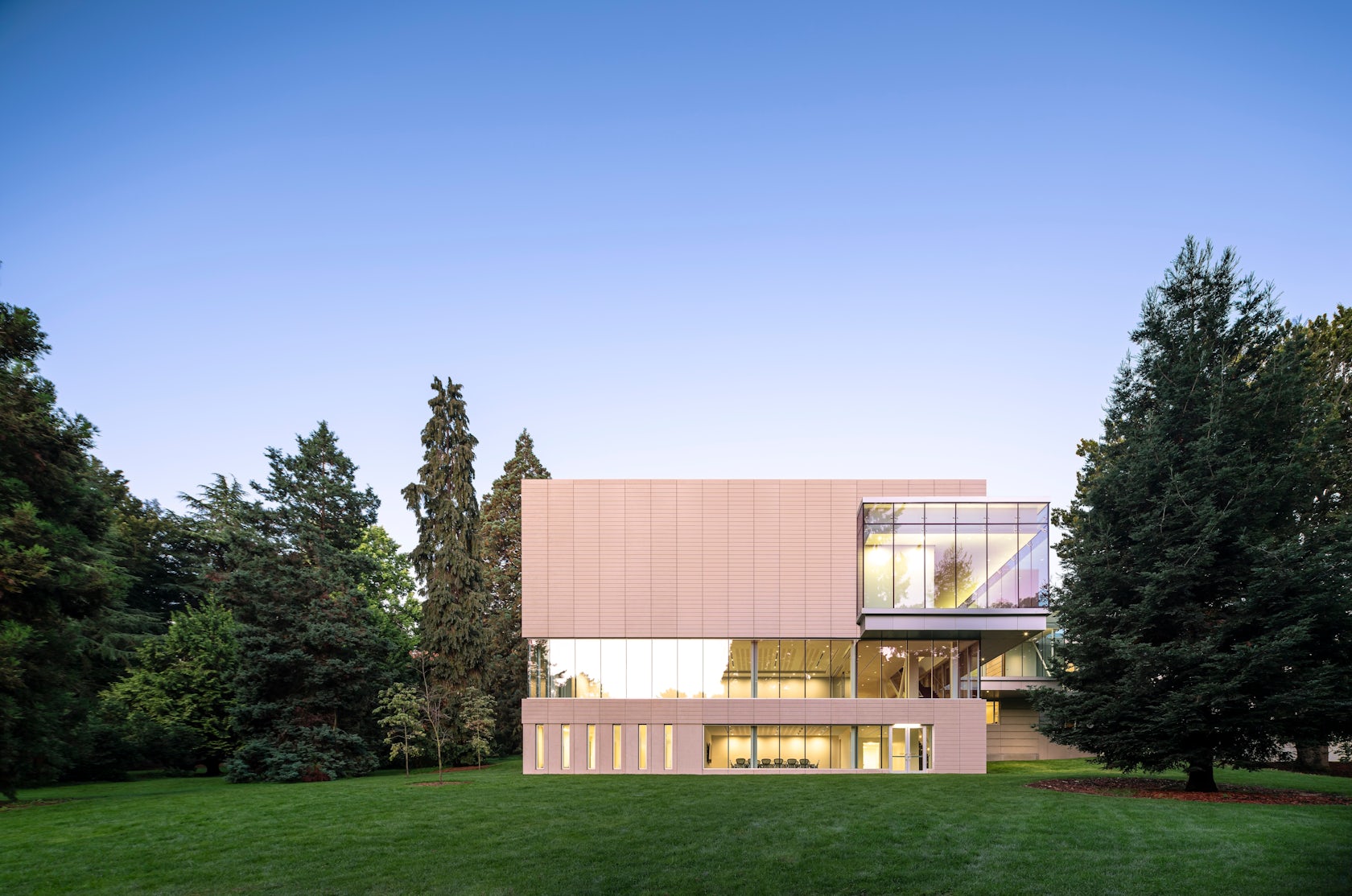 © LMN Architects