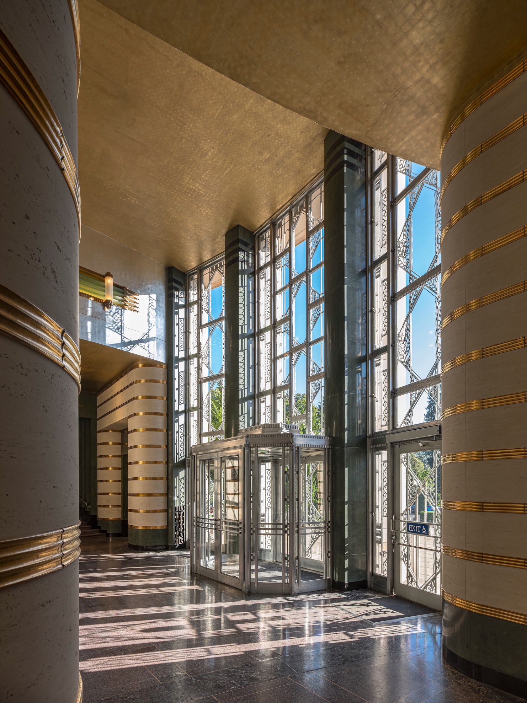 © LMN Architects