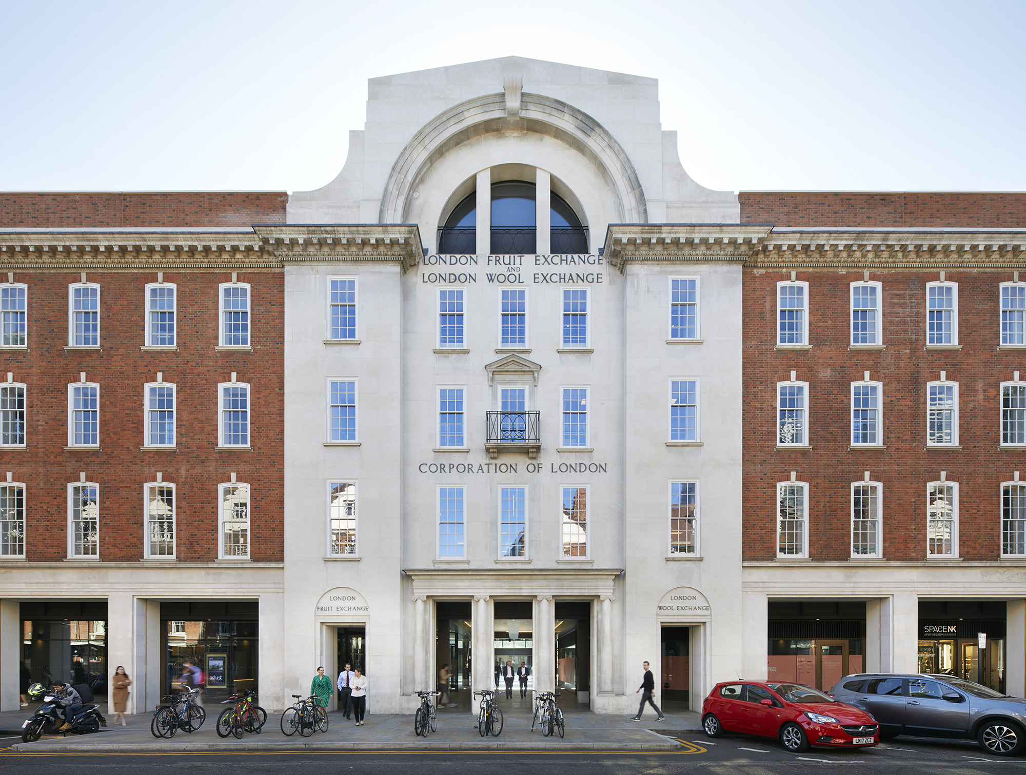 London Fruit and Wool Exchange // Associates Architizer Journal