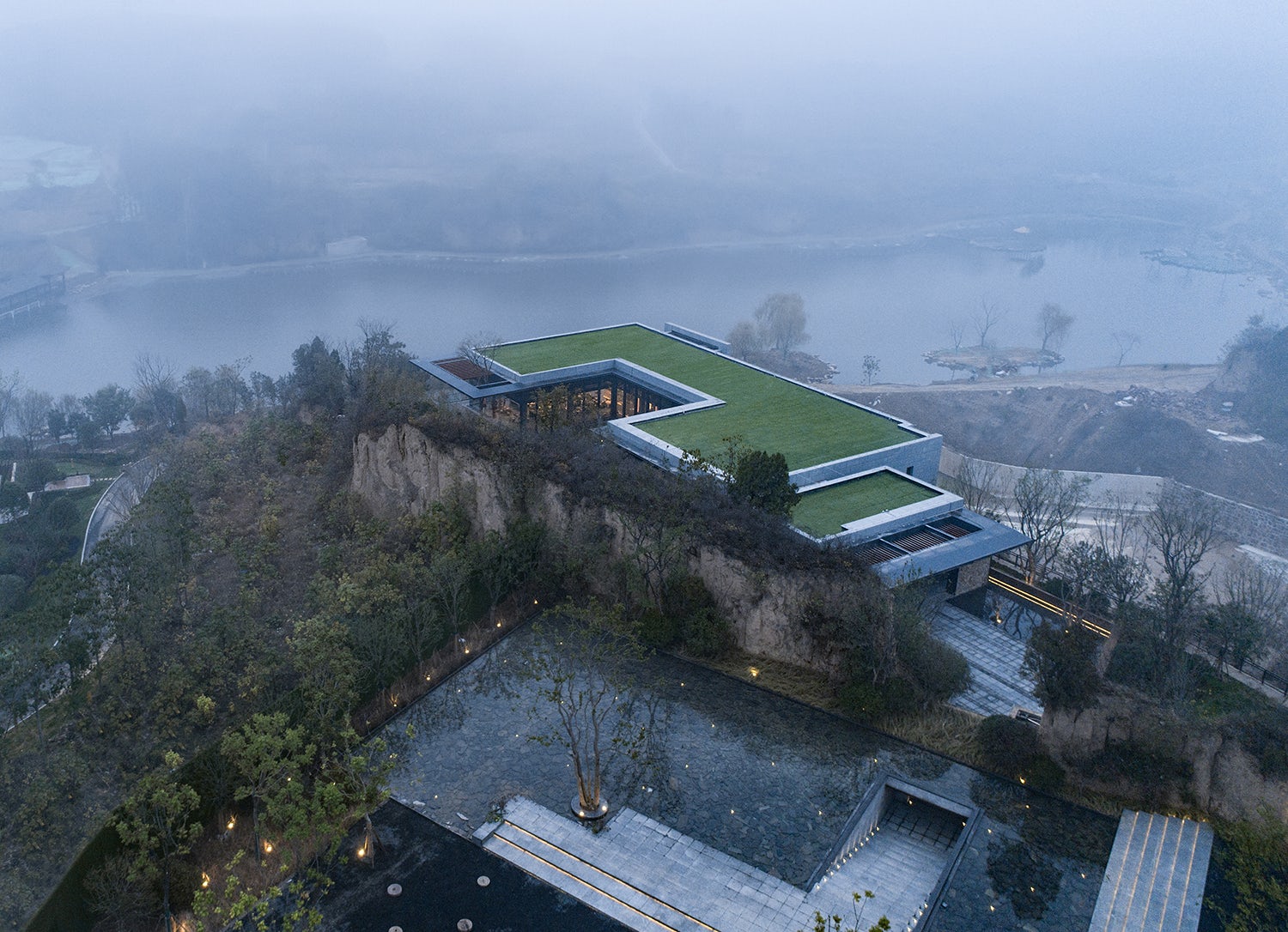 © QIYUE Architects