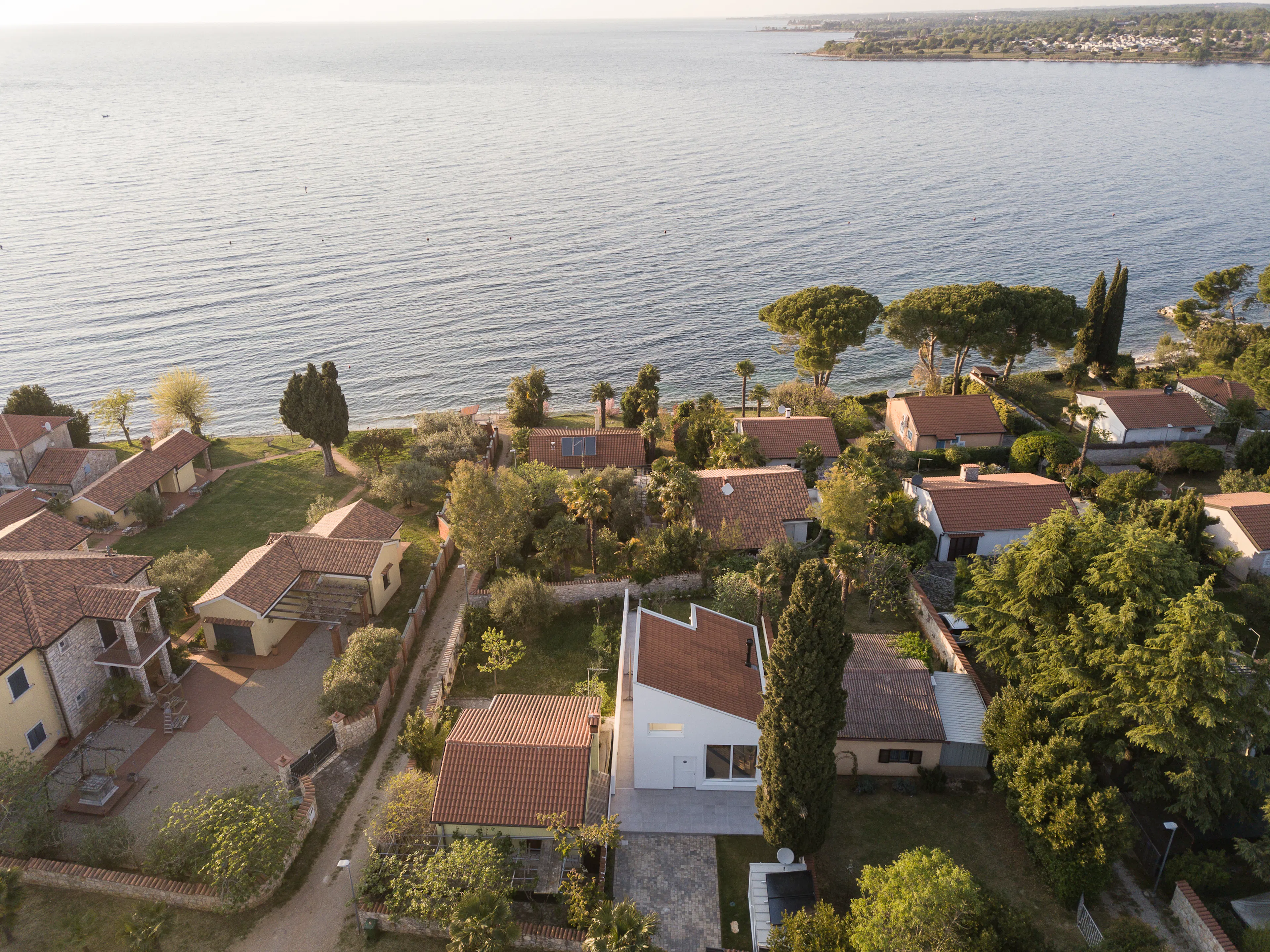 Red soil house — 31