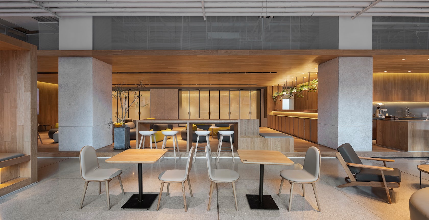 © Golucci Interior Architects