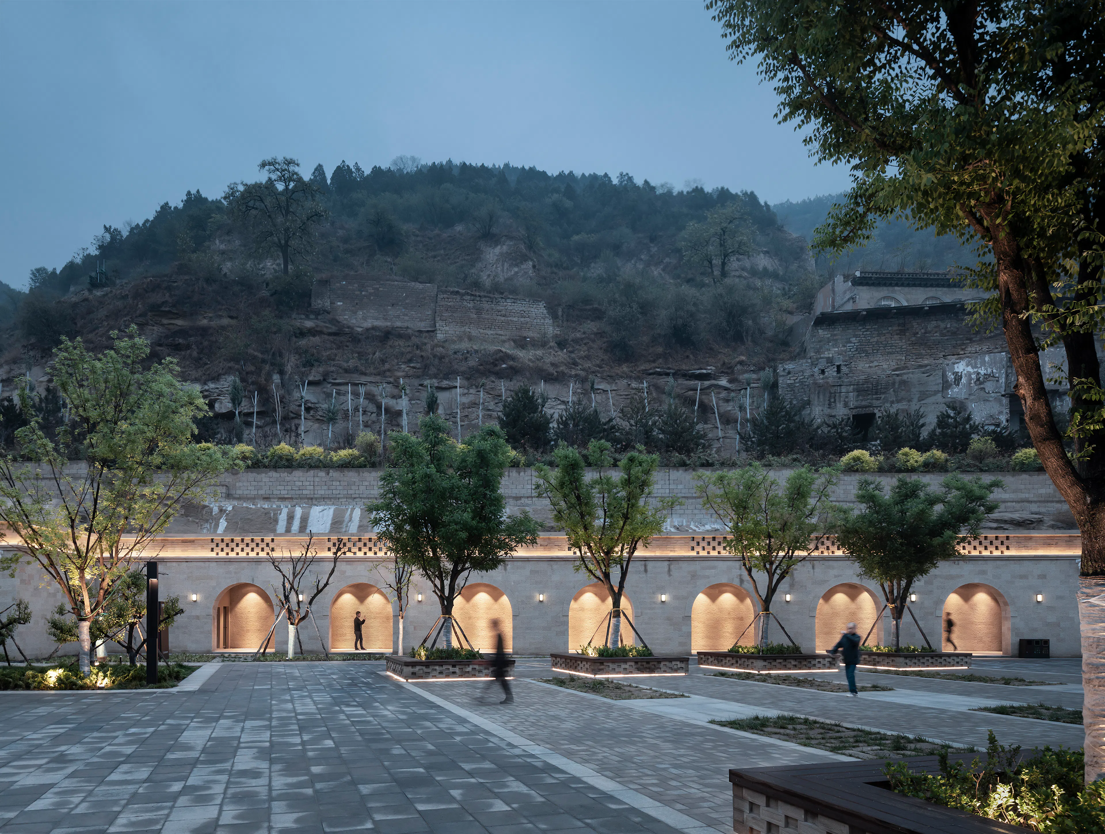 Yan’an Baota Mountain Tourist Service Center