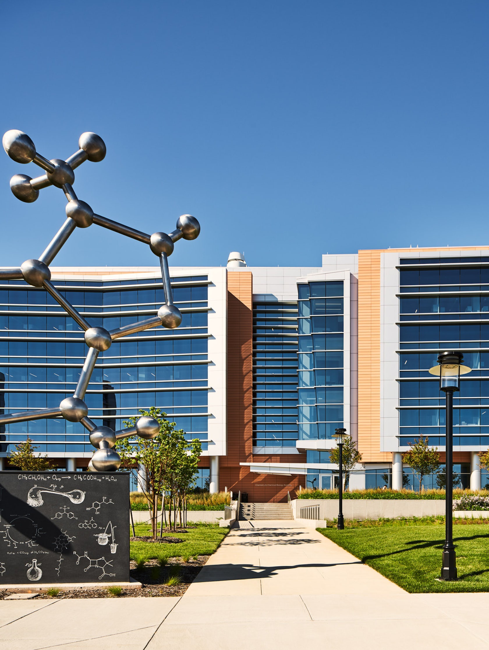 Rutgers University Chemistry and Chemical Biology Building by Edward