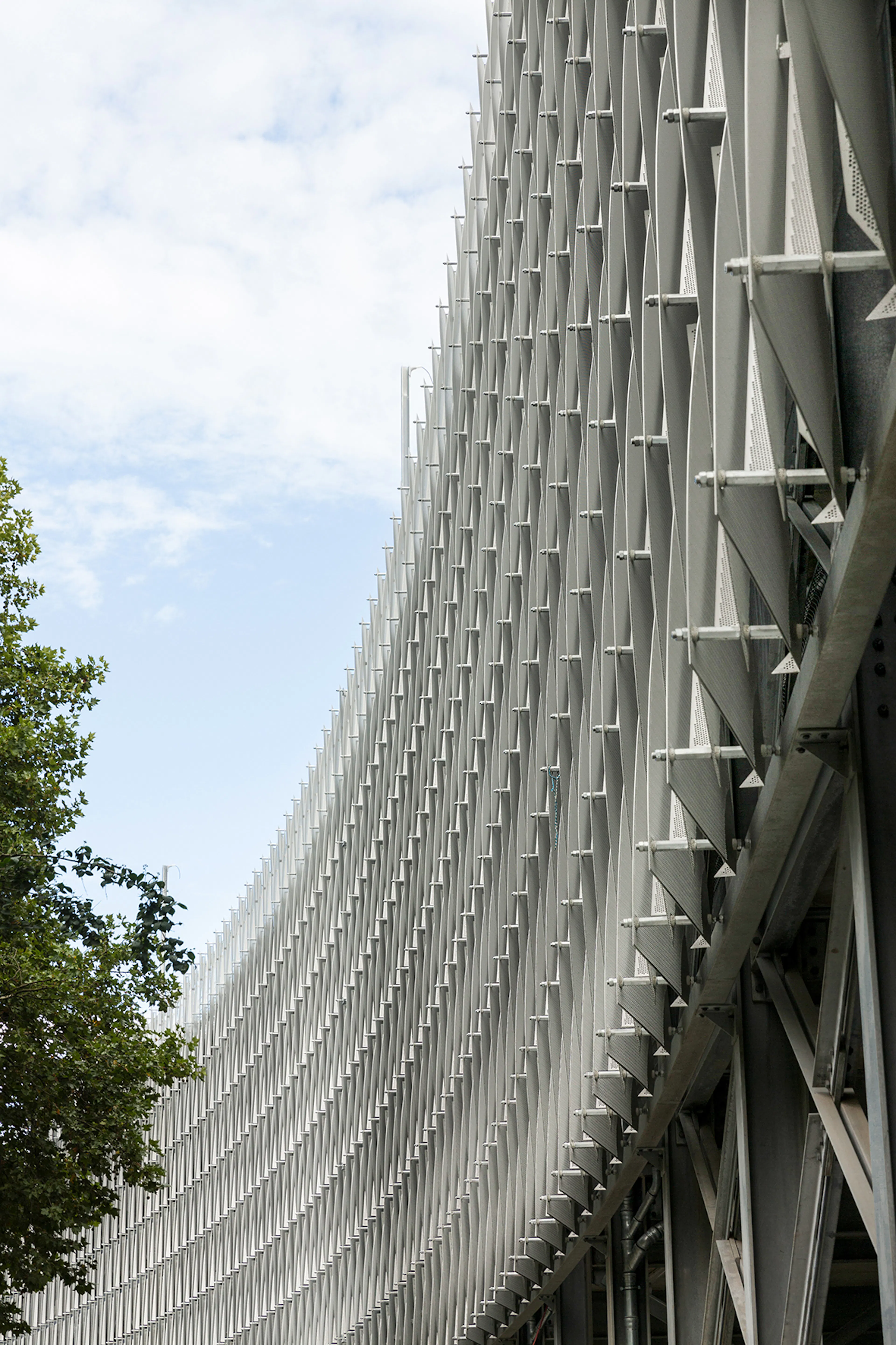 Parking Garage Facade P22a at the Cologne Exhibition Centre — 6