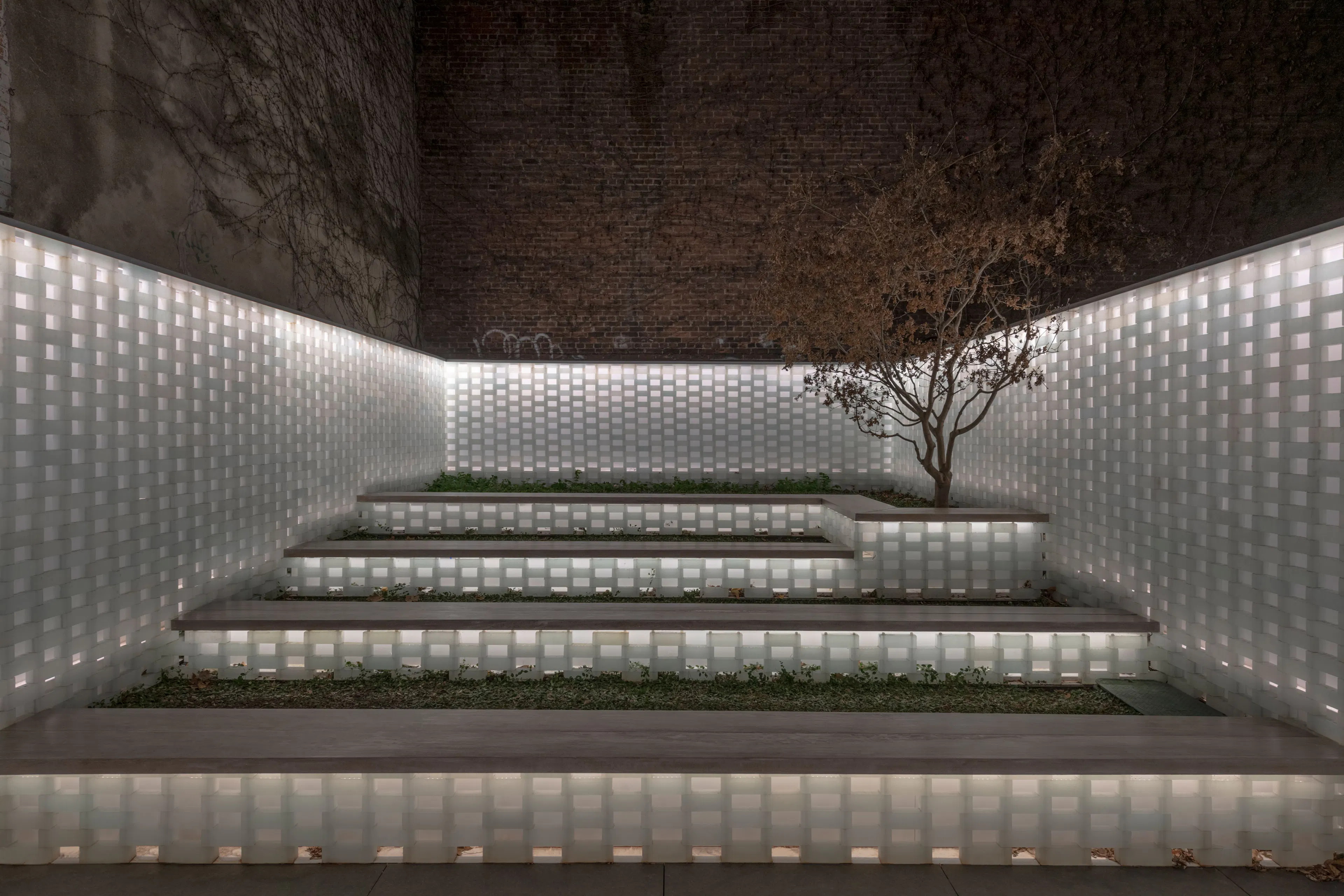 277 Mott Street — 8