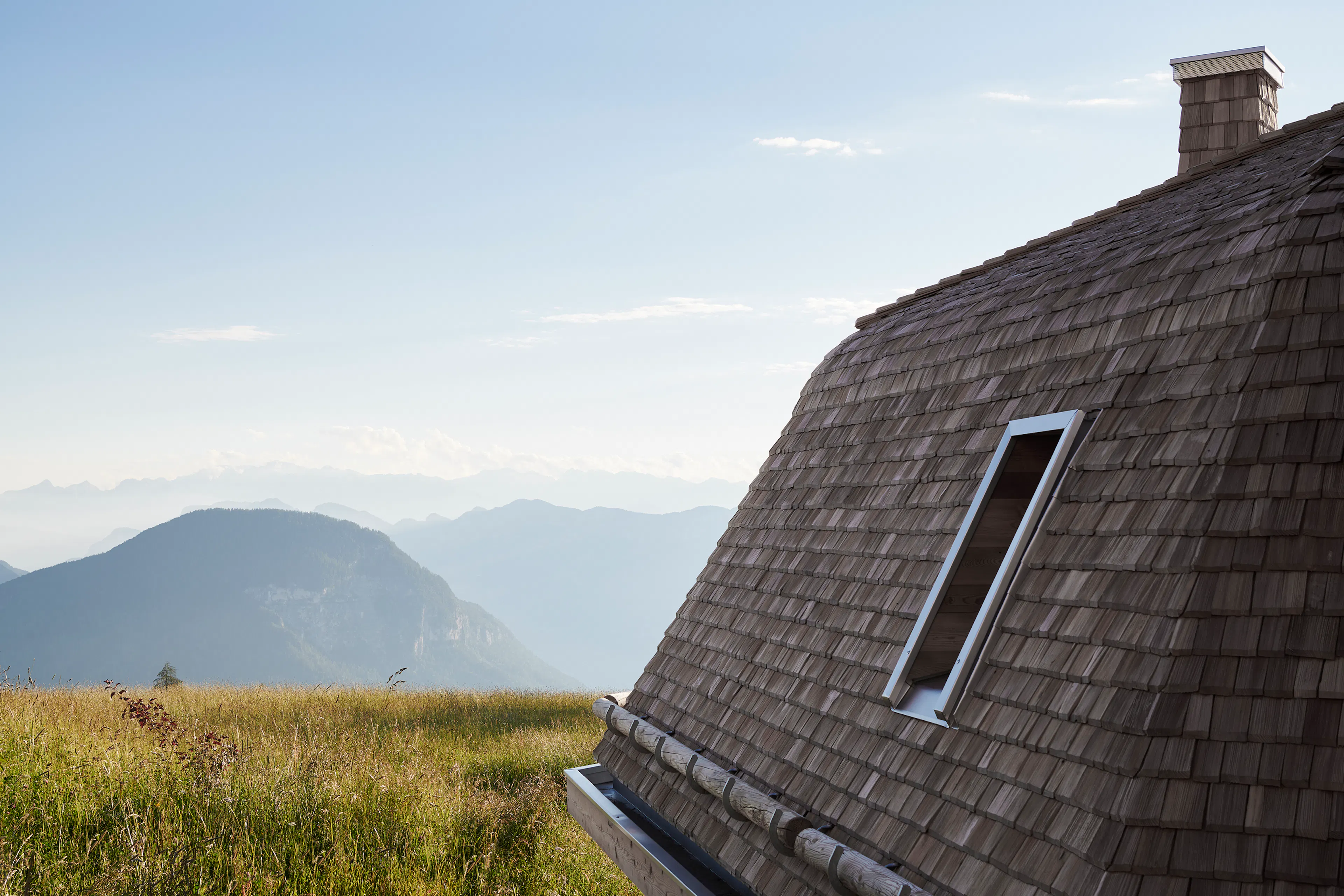 EARTH STATIONS MANY HANDS — 8