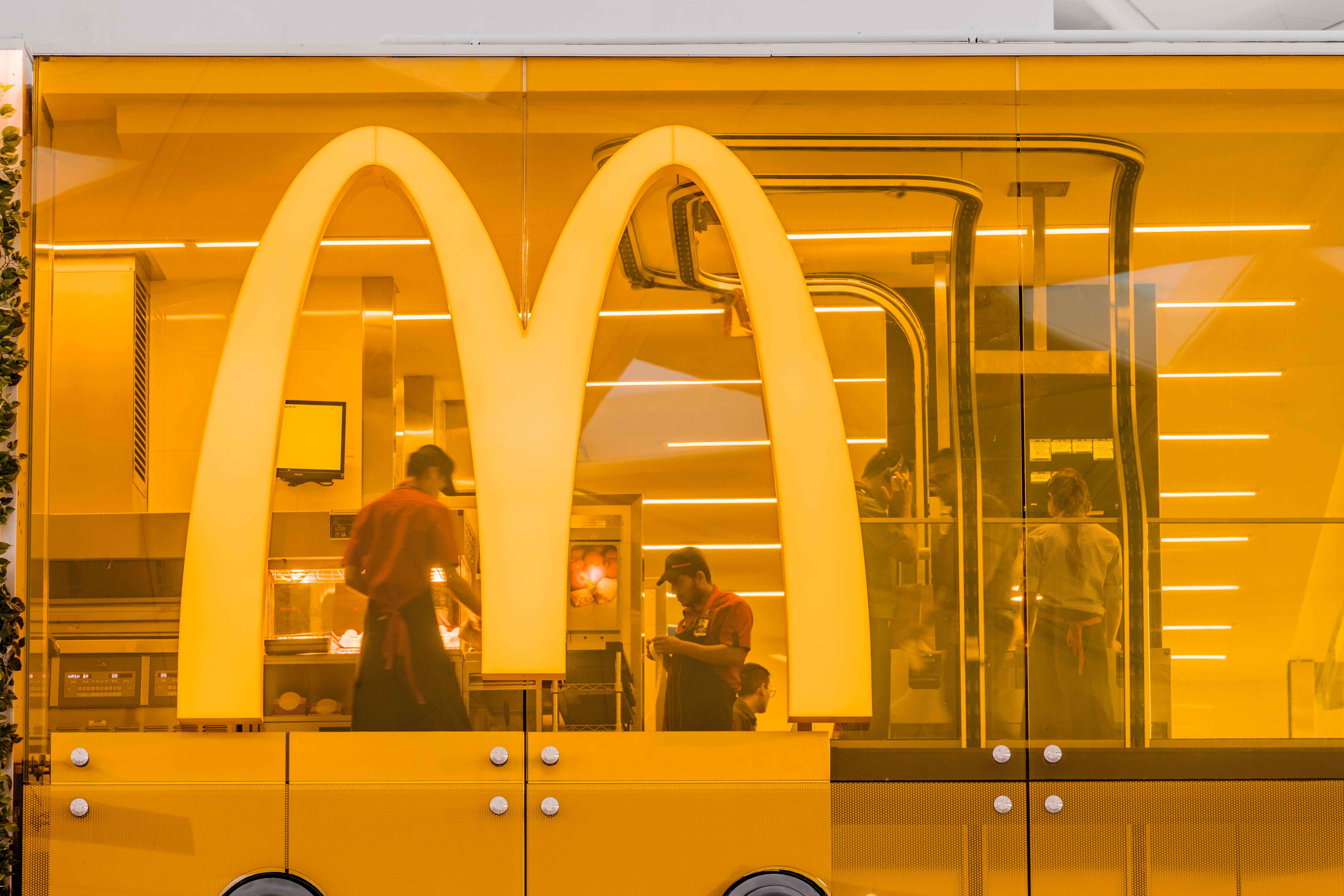 McDonald’s Project Ray Global Roll Out by Landini Associates - Architizer