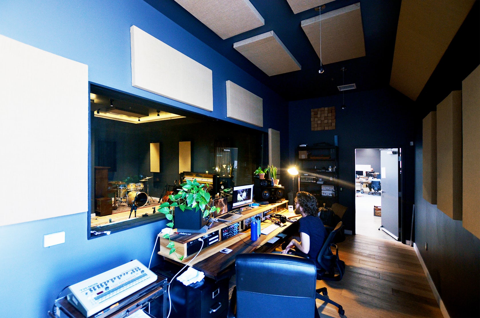 Studio Output office