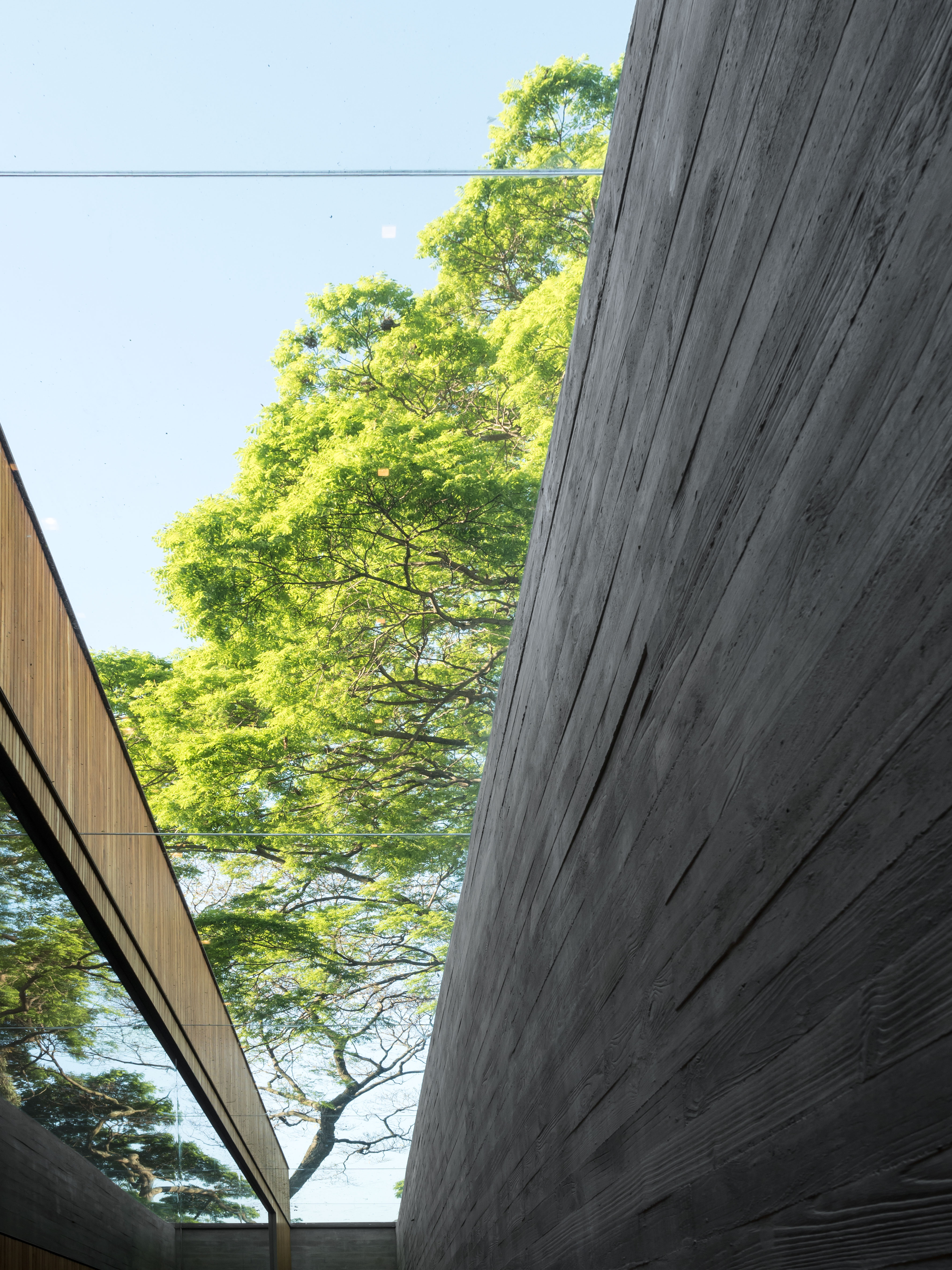 Ramp house by Studio MK27 - Architizer