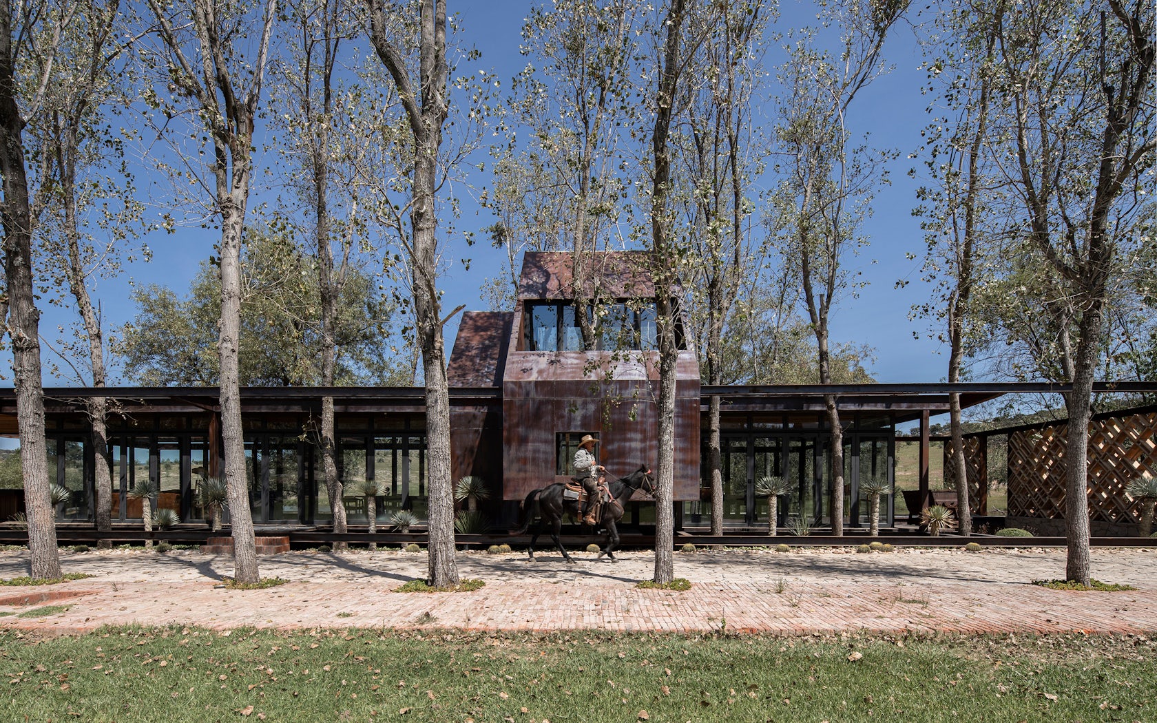 © Fabian M Escalante H Arquitectos