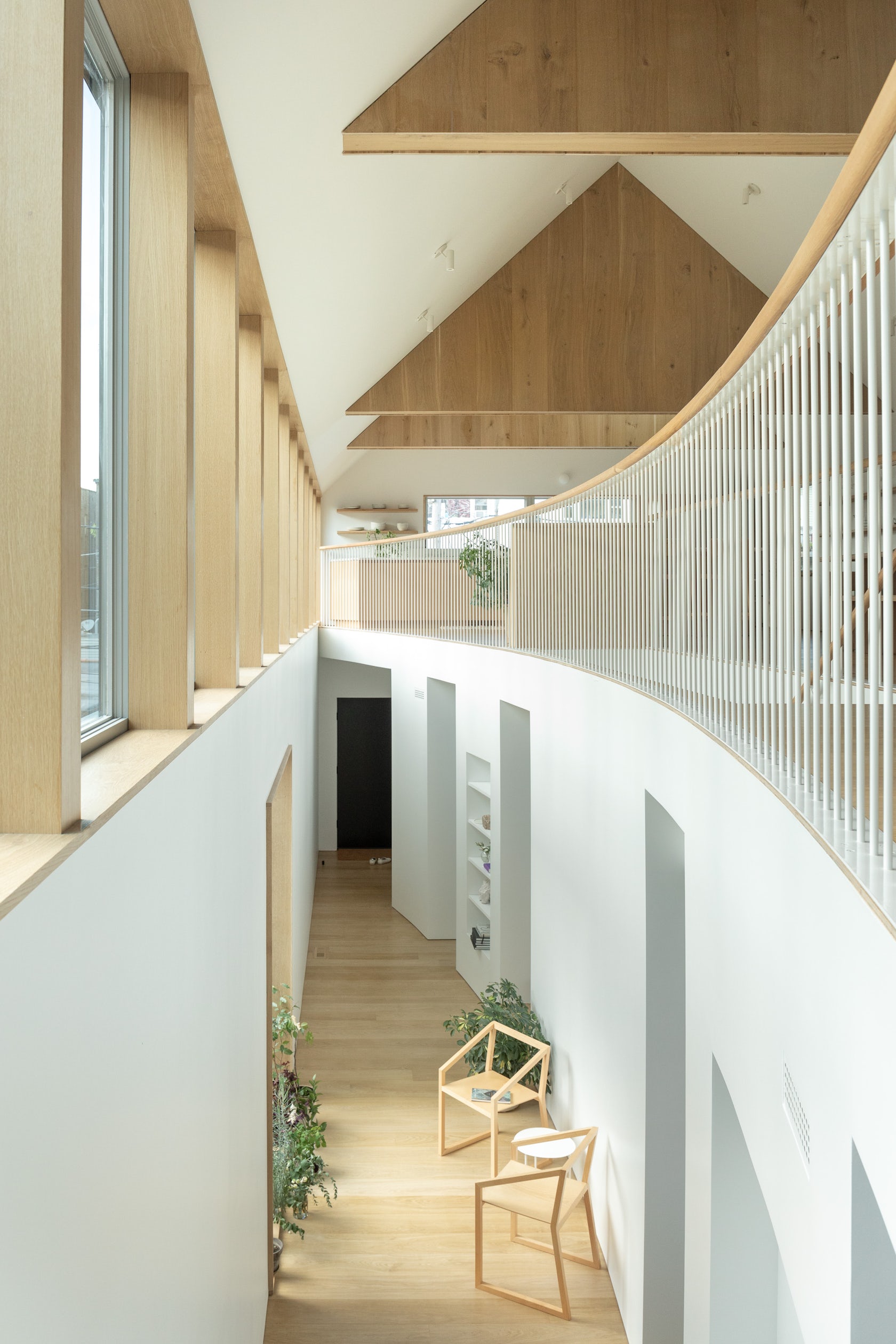© Kwong Von Glinow Design Office