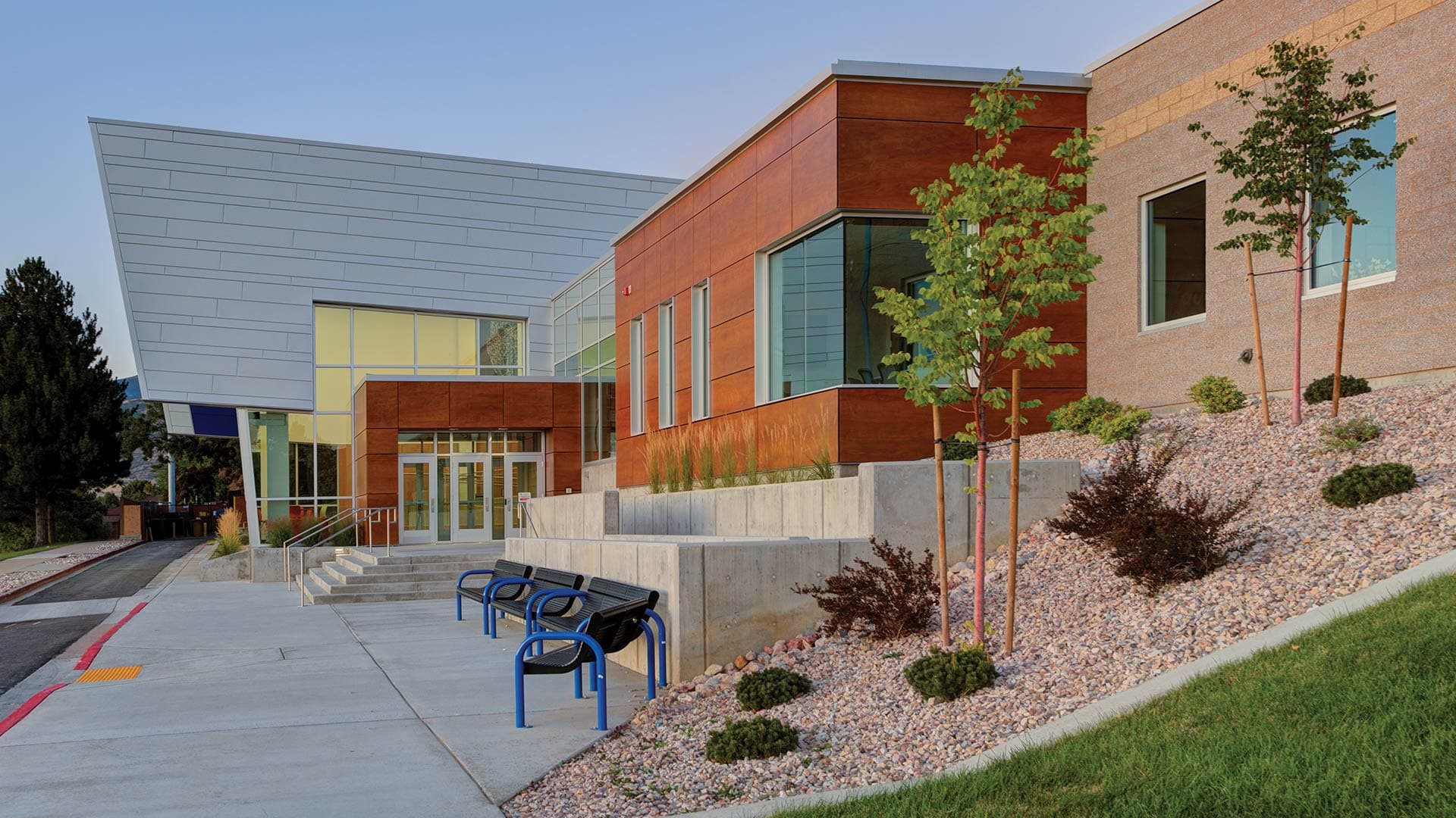 Mueller Park Jr. High School by Acuity Brands Architizer