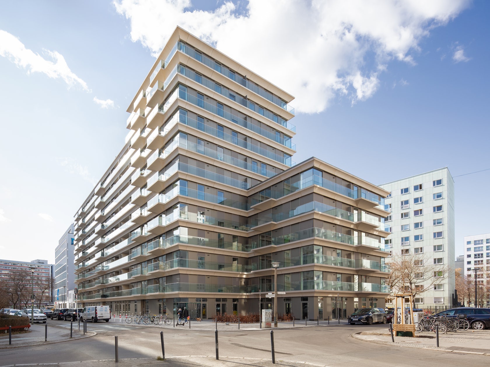TCHOBAN VOSS Architekten Designs Light, Open and Democratic Koenigstadt-Quartier Residential High-Rise