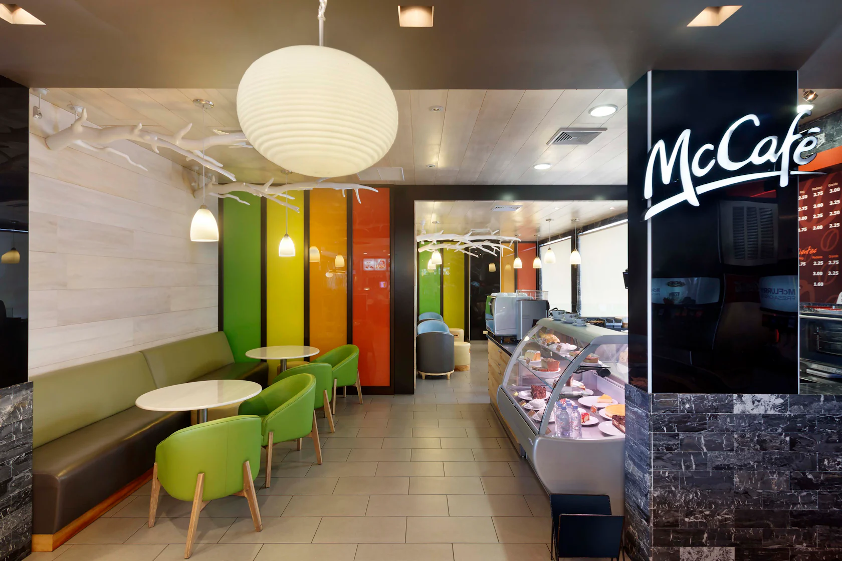 Experiencia McCafé by SOLISCOLOMER - Architizer