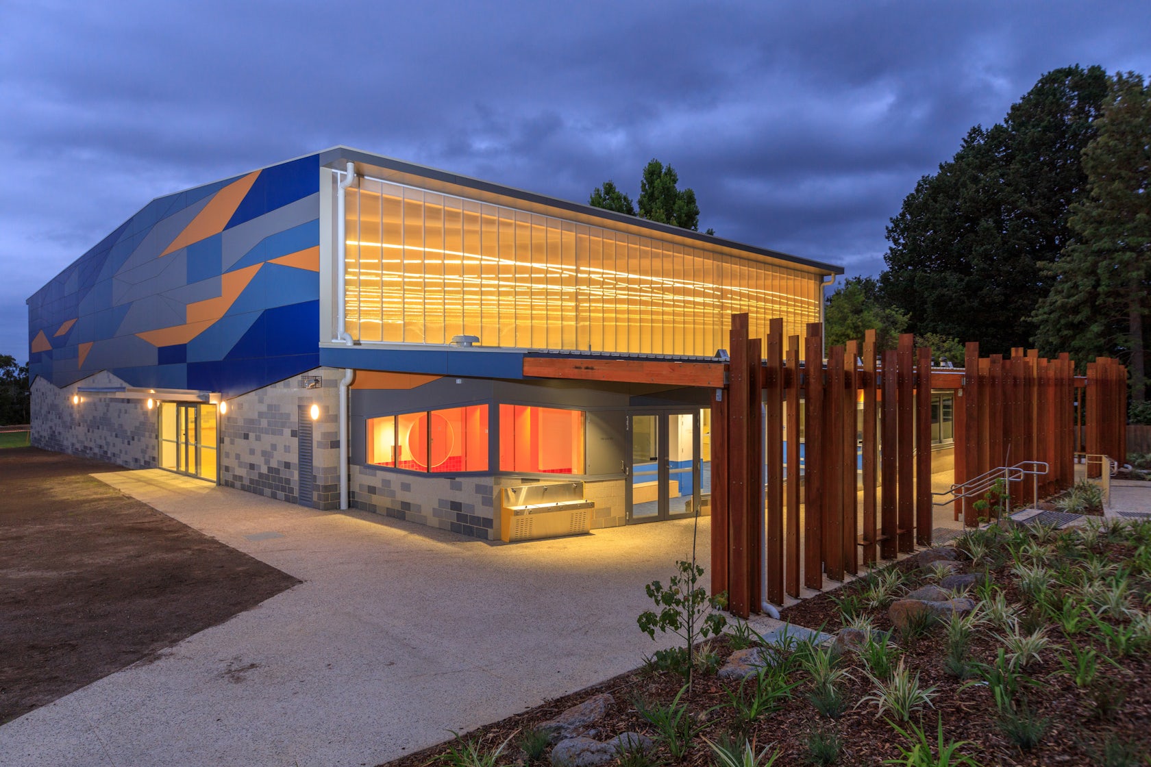© H2o Architects