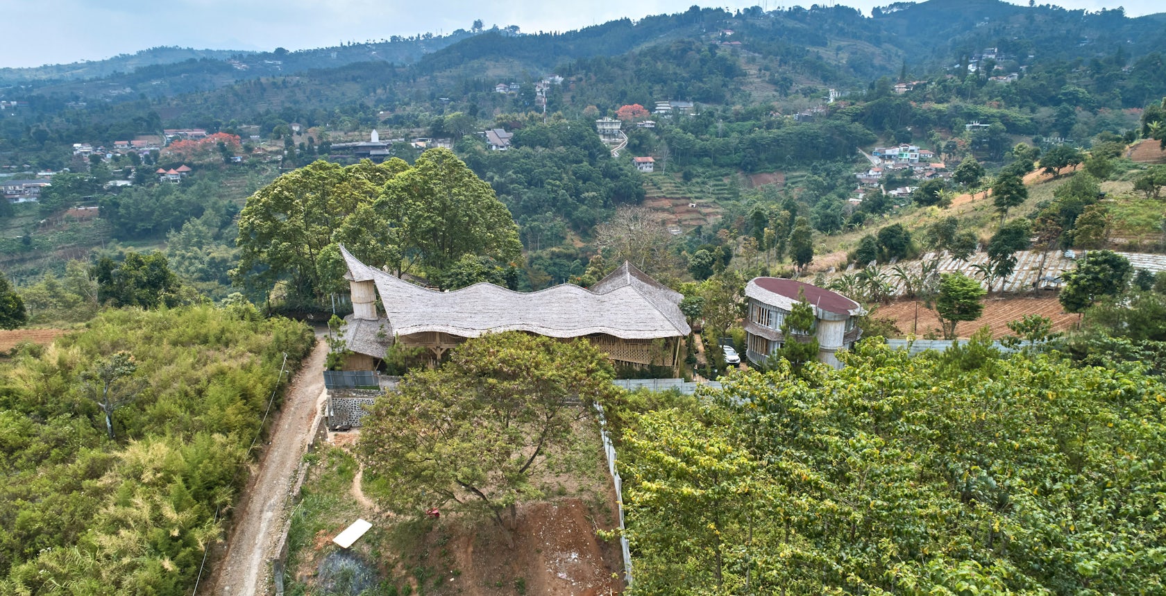 © Realrich Architecture Workshop - RAW Architecture