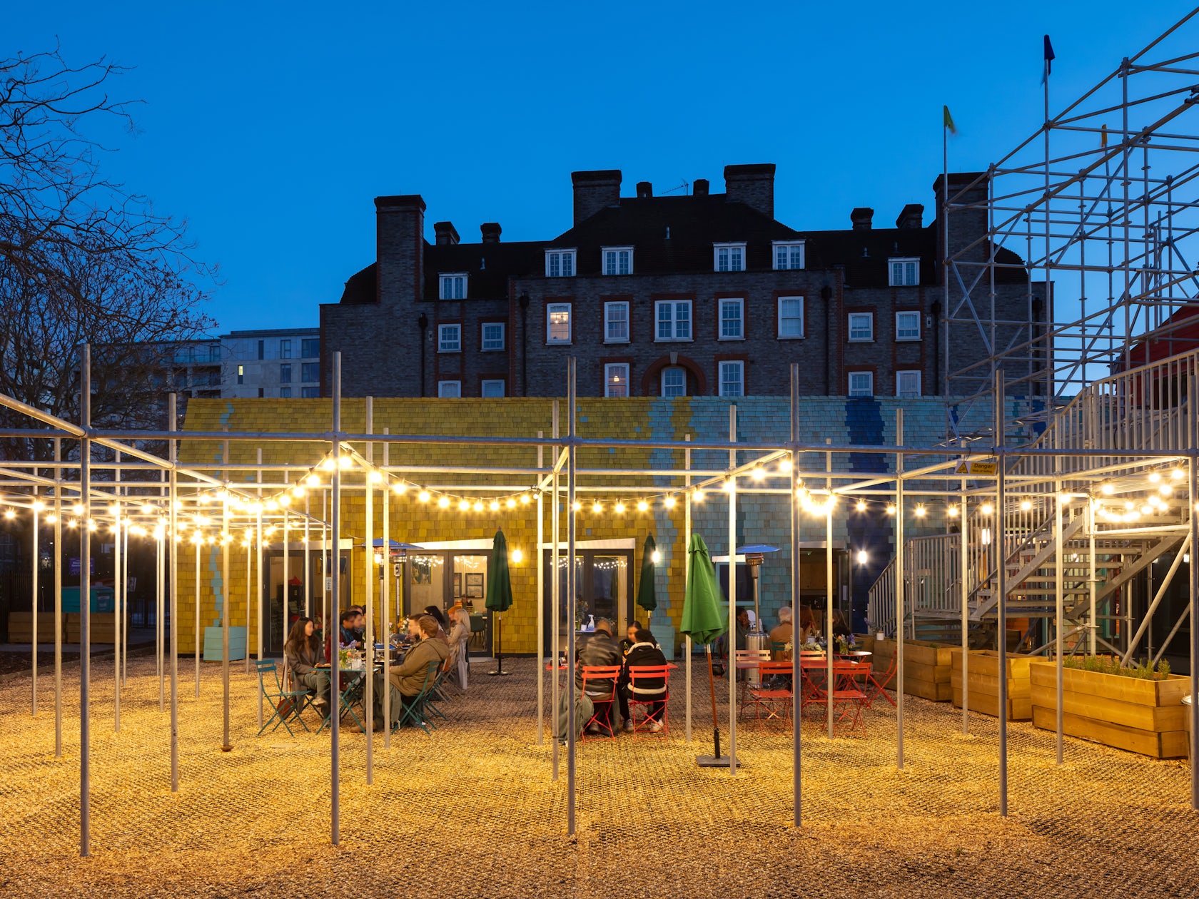 © Jan Kattein Architects