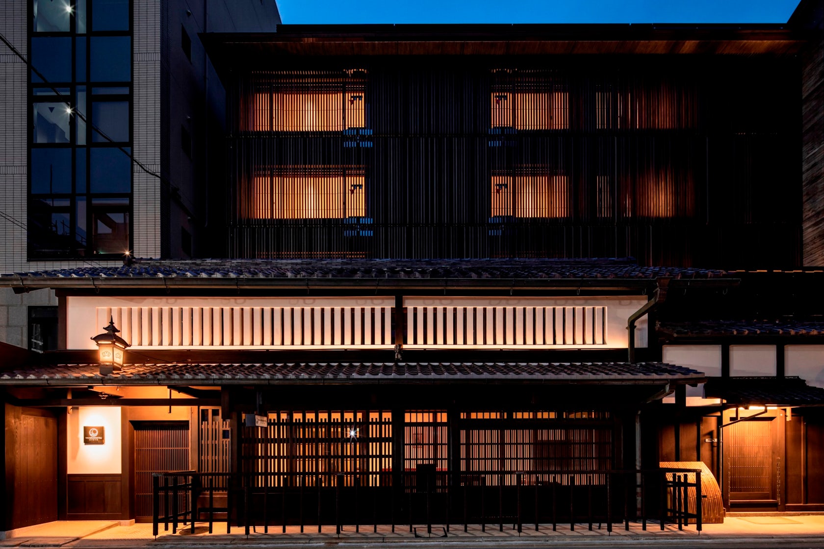 © NIKKEN SEKKEI LTD