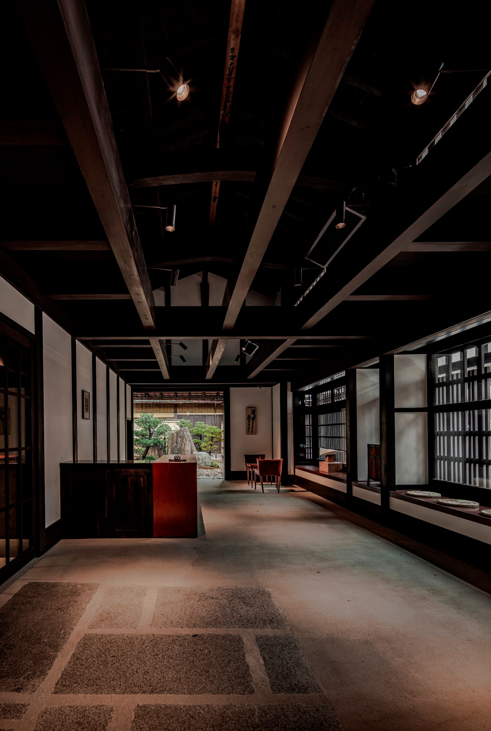© NIKKEN SEKKEI LTD