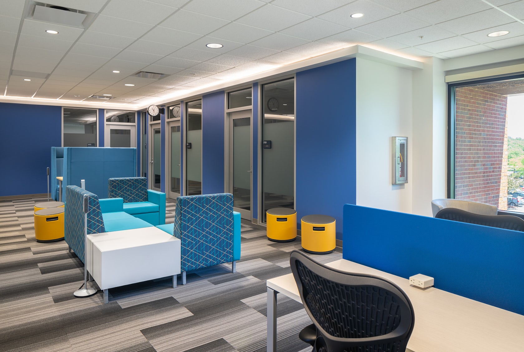 University of Cincinnati Blue Ash Muntz Hall by emersion DESIGN