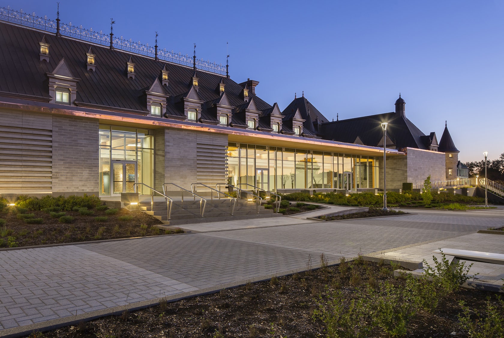 © Stephane Groleau Architectural Photographer