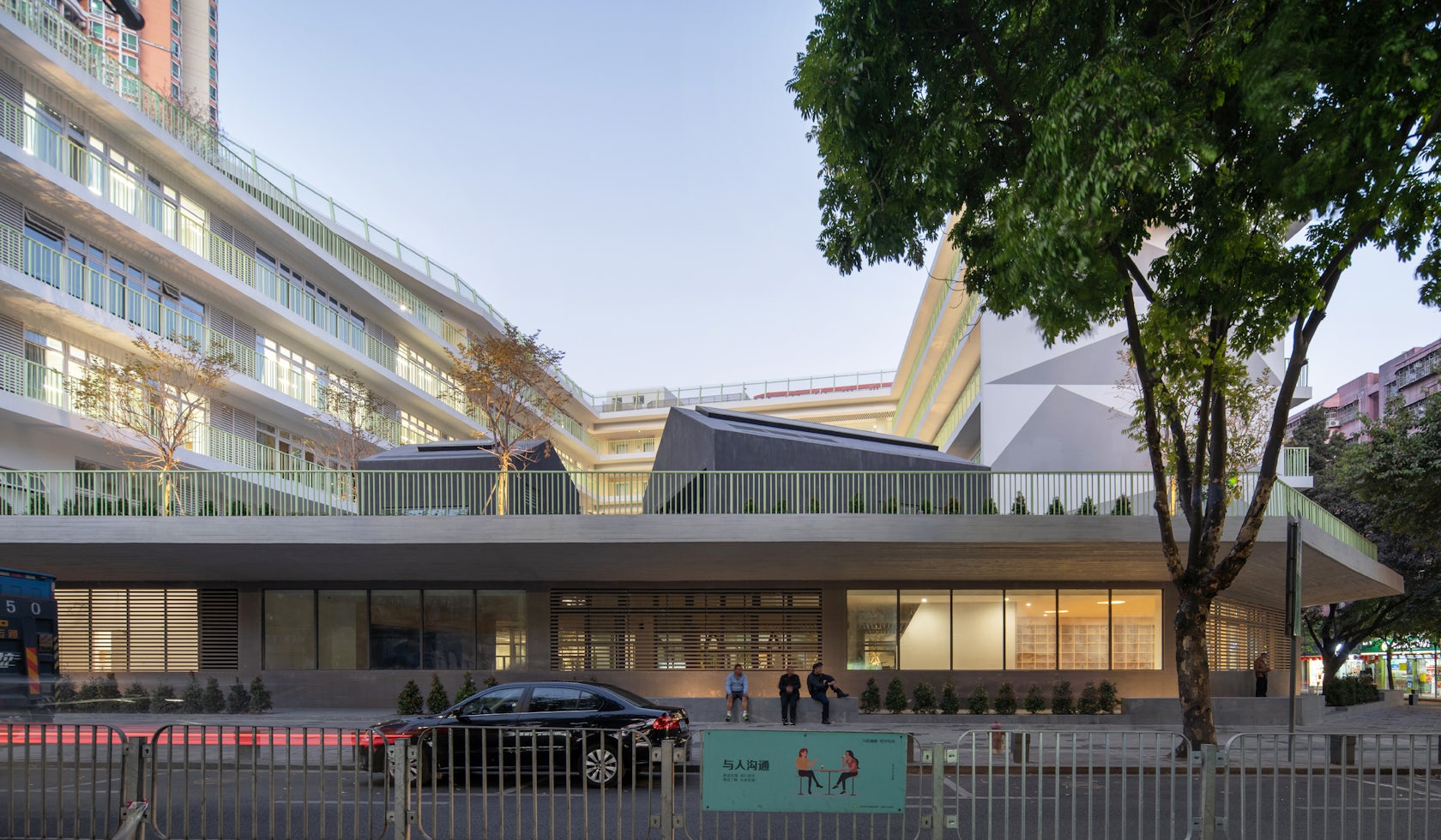 © 11 العمارة