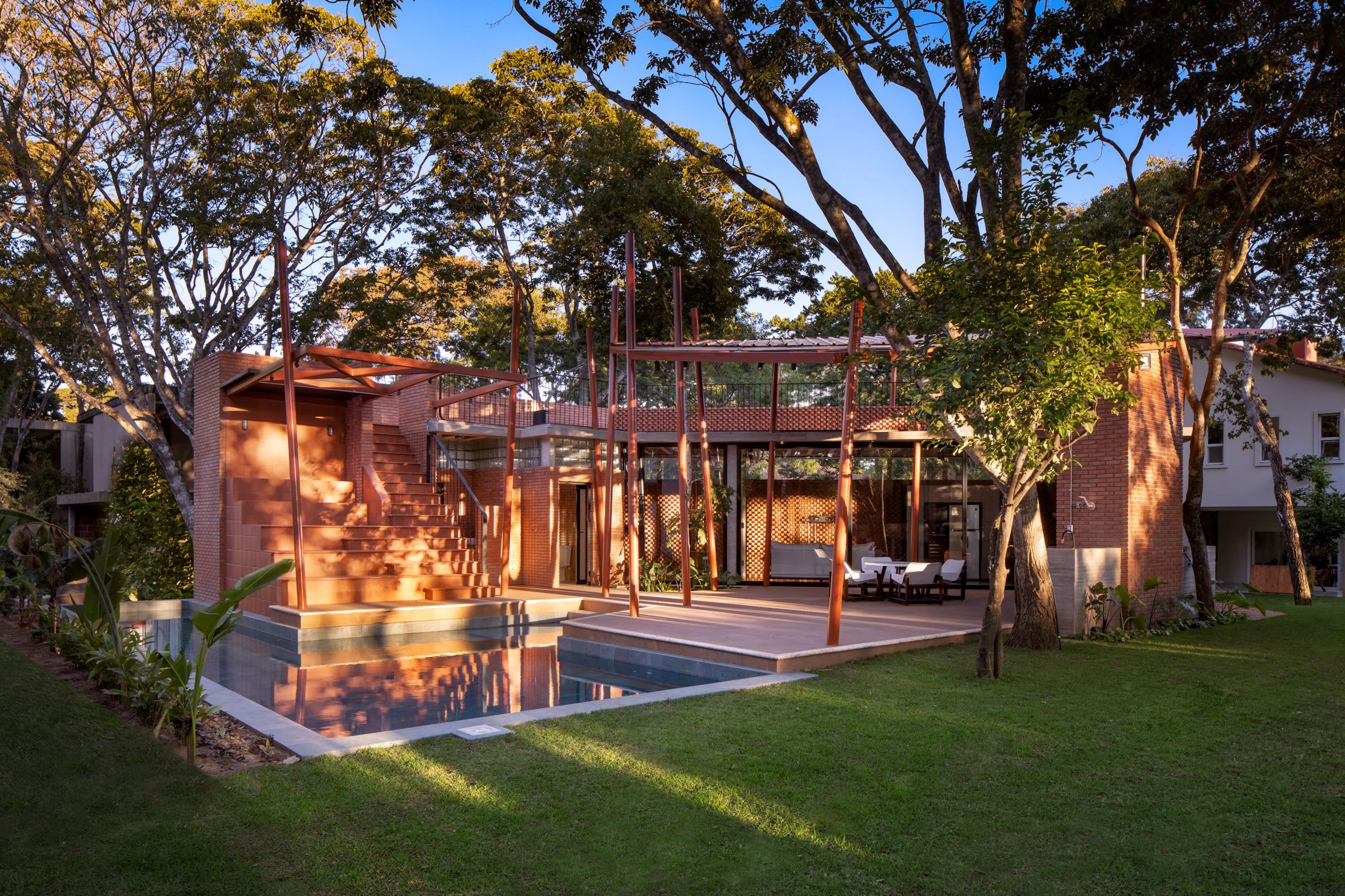 Barrenechea House Extension