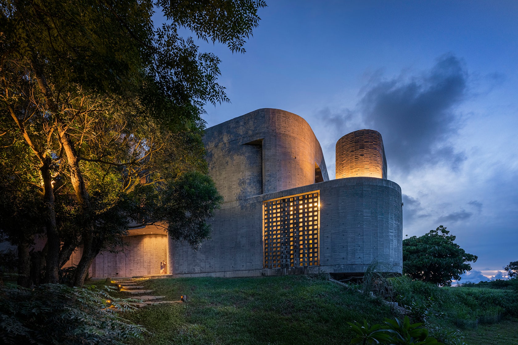 © XRANGE Architects