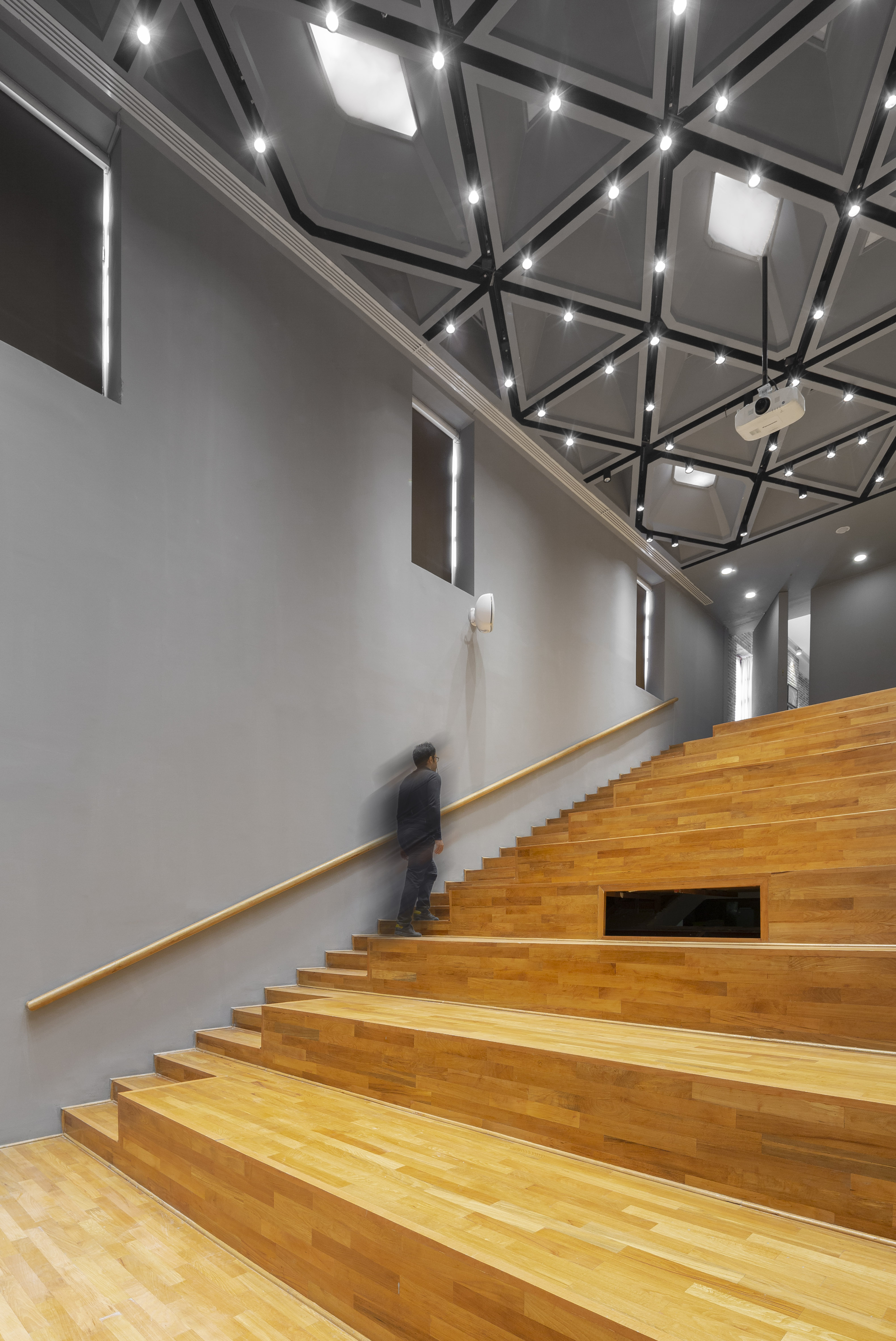 THE FORUM | A Multipurpose Hall by Ákaran Architects - Architizer