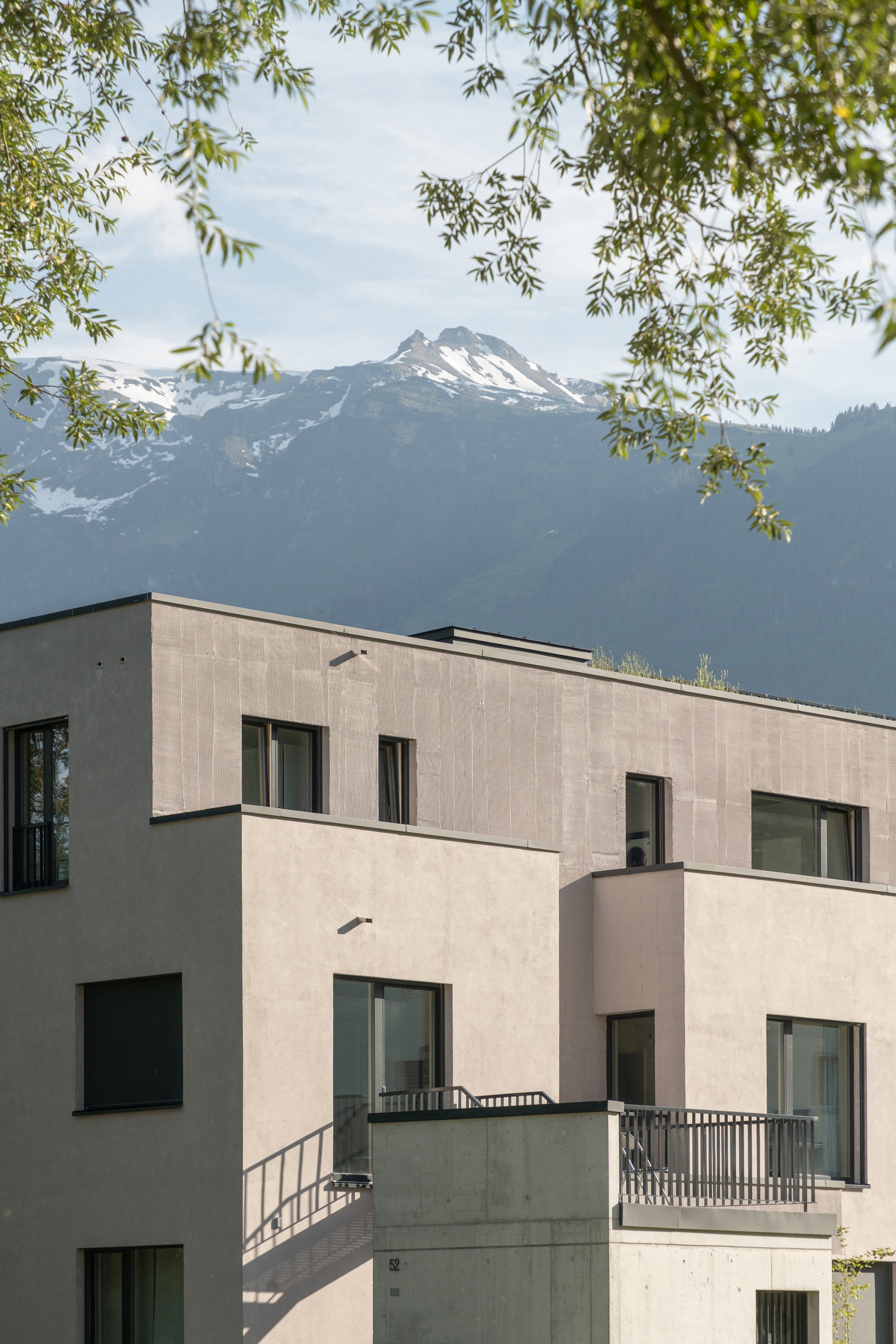 © Alex Shoots Buildings
