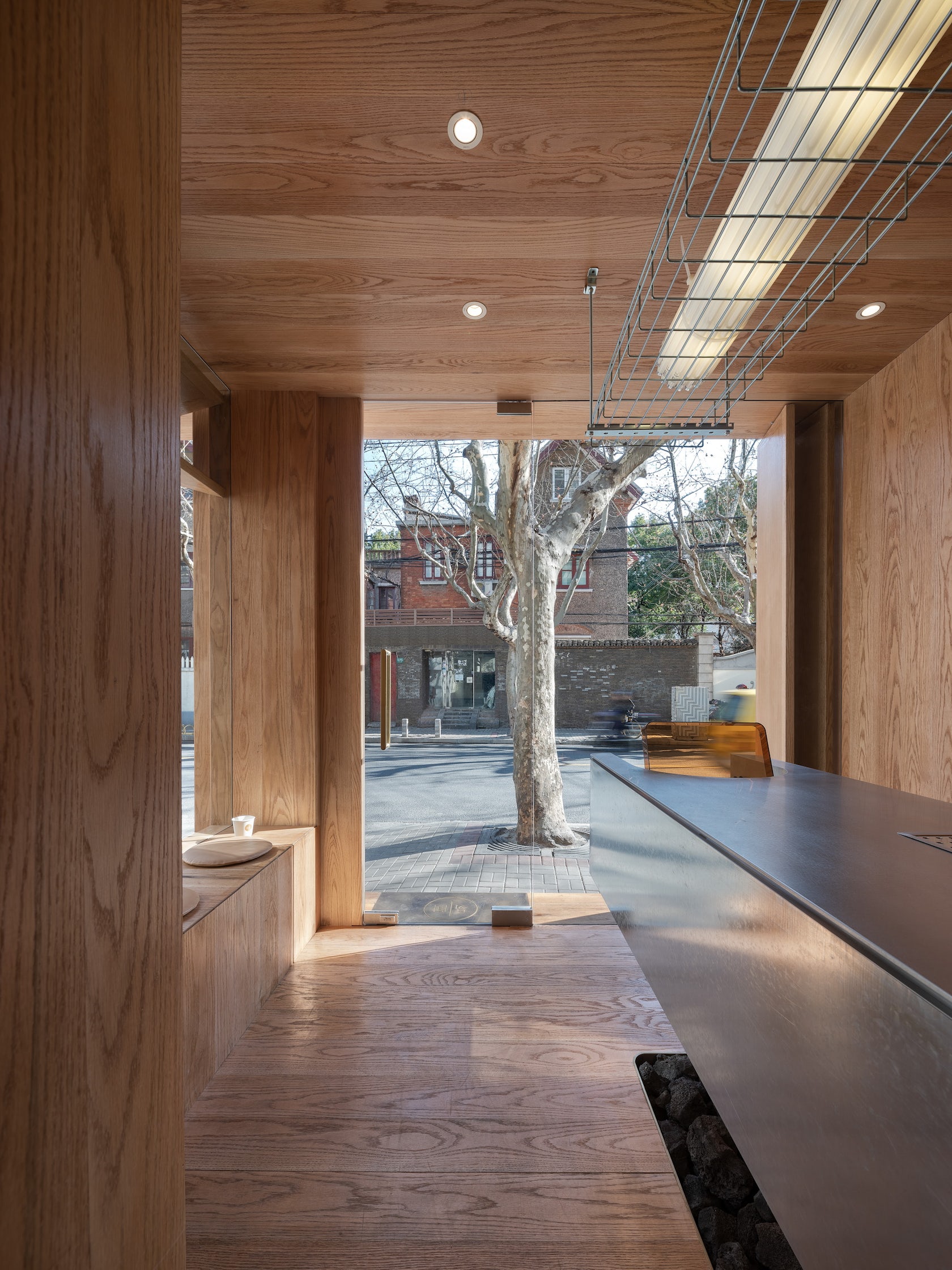 © Golucci Interior Architects