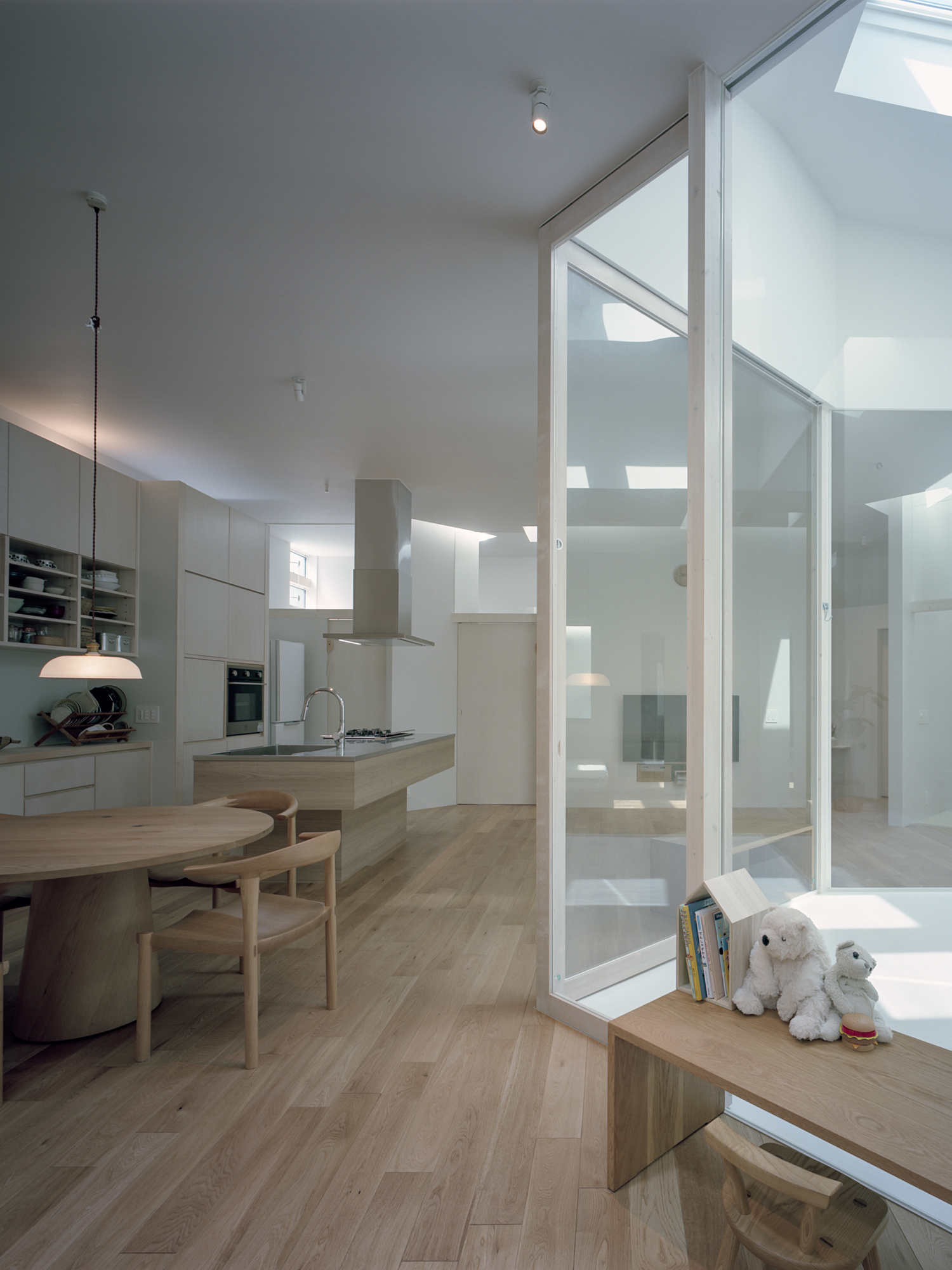 © Fujiwaramuro Architects