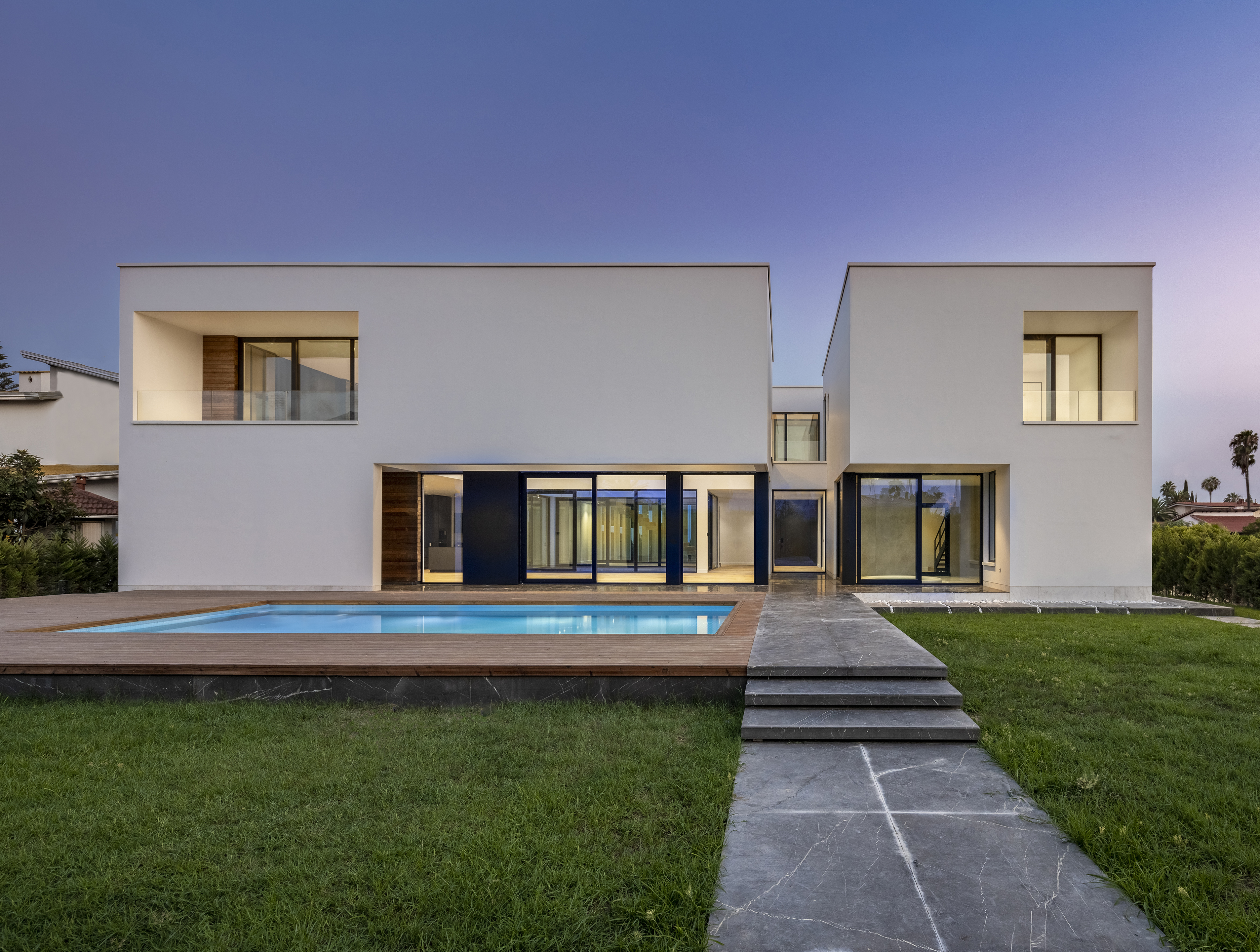 © KanLan [Kamran Heirati, Tallan Khosravizadeh]