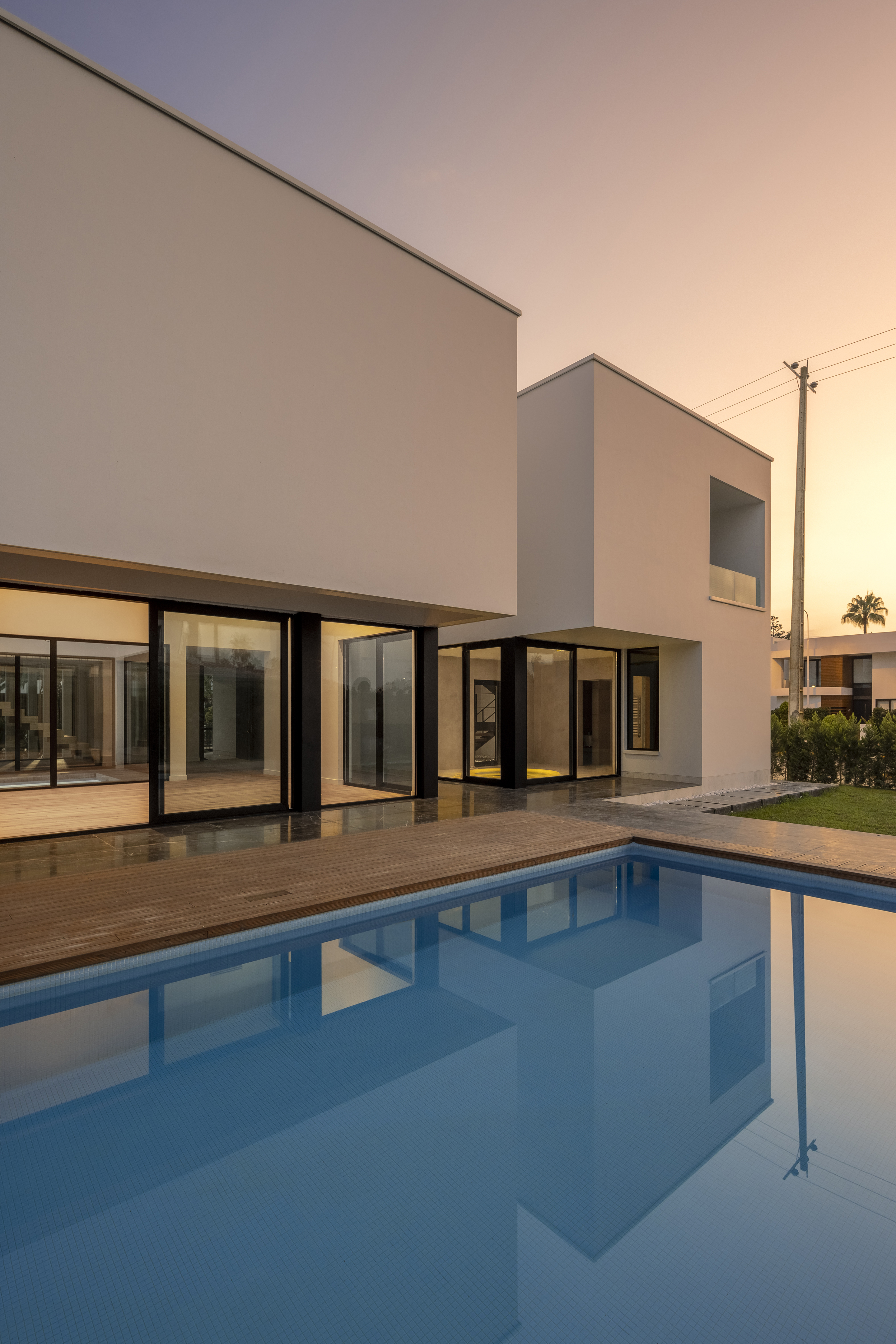 © KanLan [Kamran Heirati, Tallan Khosravizadeh]