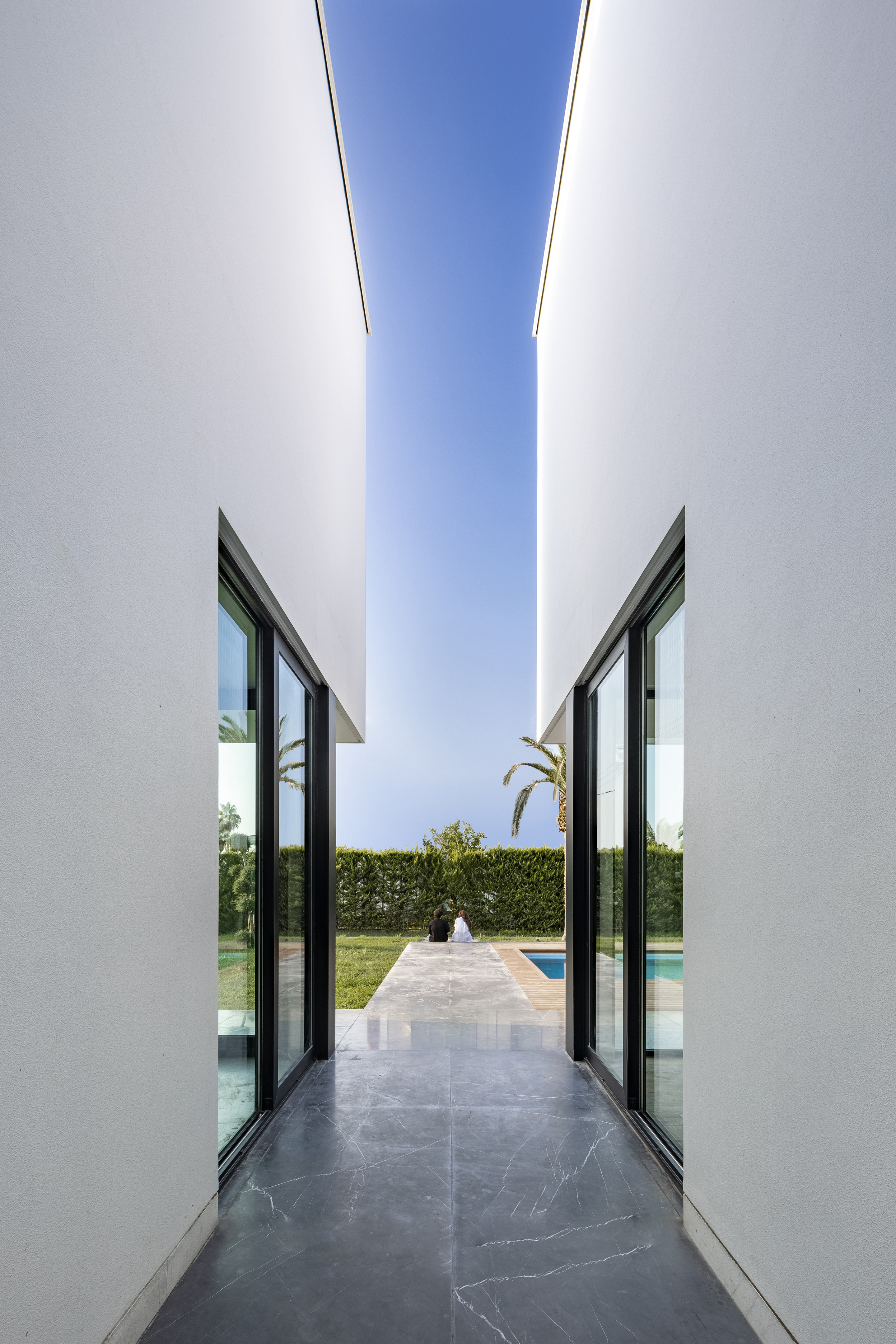 © KanLan [Kamran Heirati, Tallan Khosravizadeh]