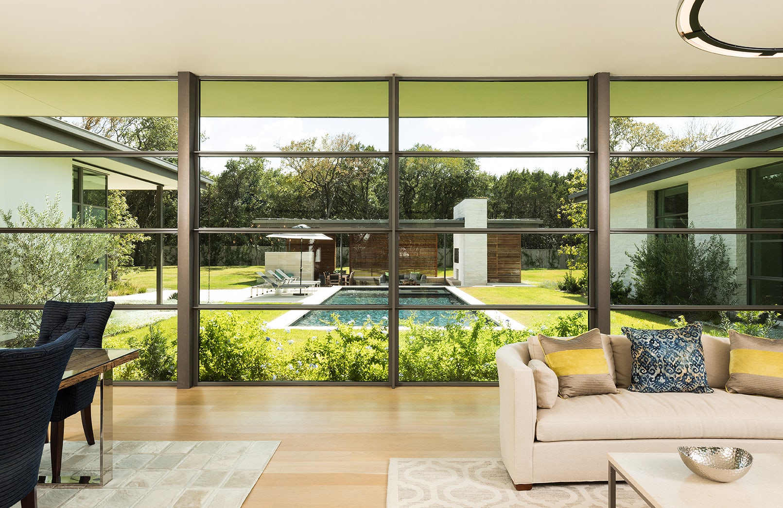© LaRue Architects