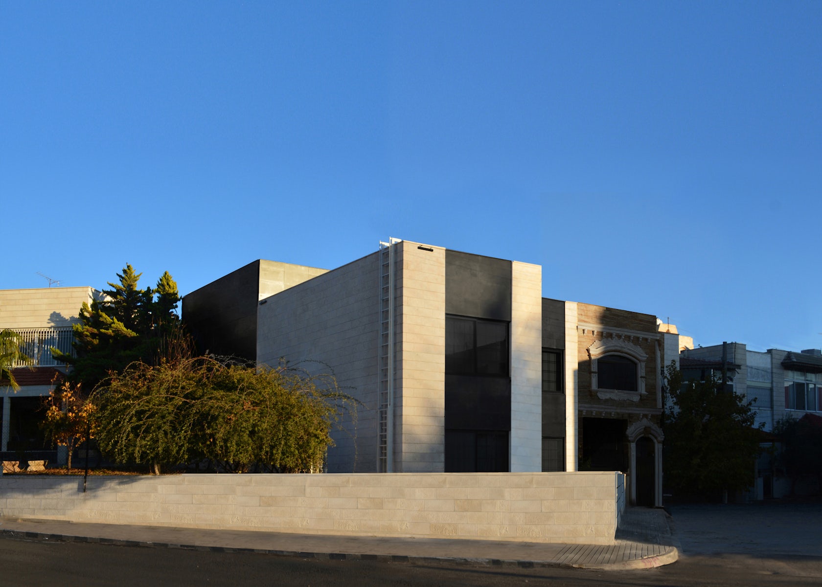 © ARD design l دينا الأحمد